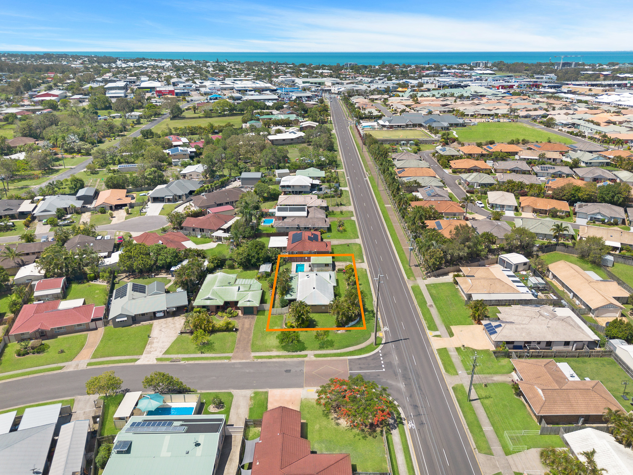 93-95 Nissen St, URRAWEEN, QLD 4655 AUS