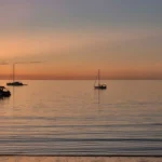 19 Barnstaple Street, TORQUAY, QLD 4655 AUS