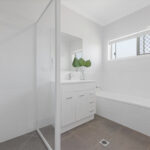 24 Gundesen Drive, URRAWEEN, QLD 4655 AUS