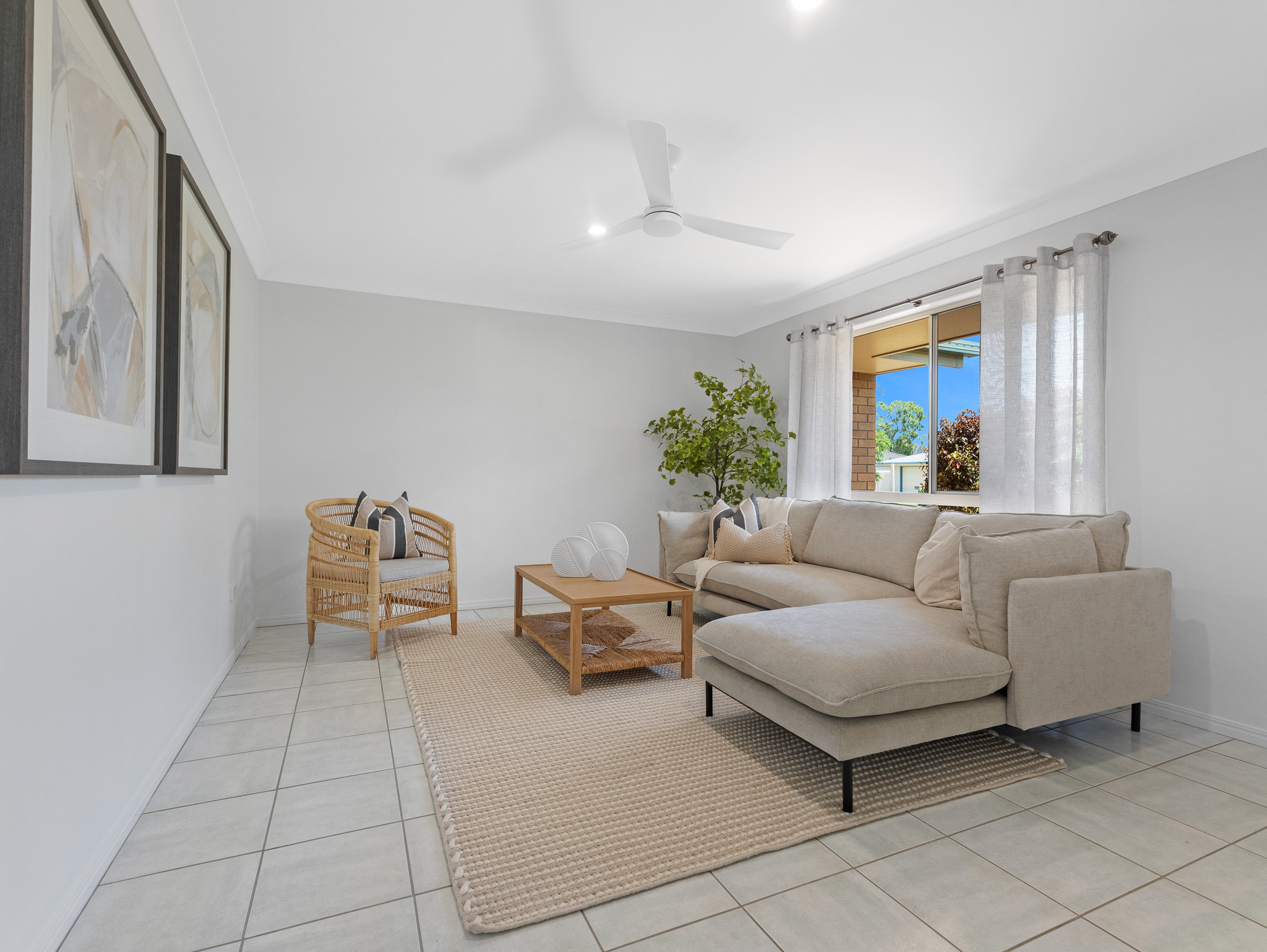26 Lester Crescent, TORQUAY, QLD 4655 AUS