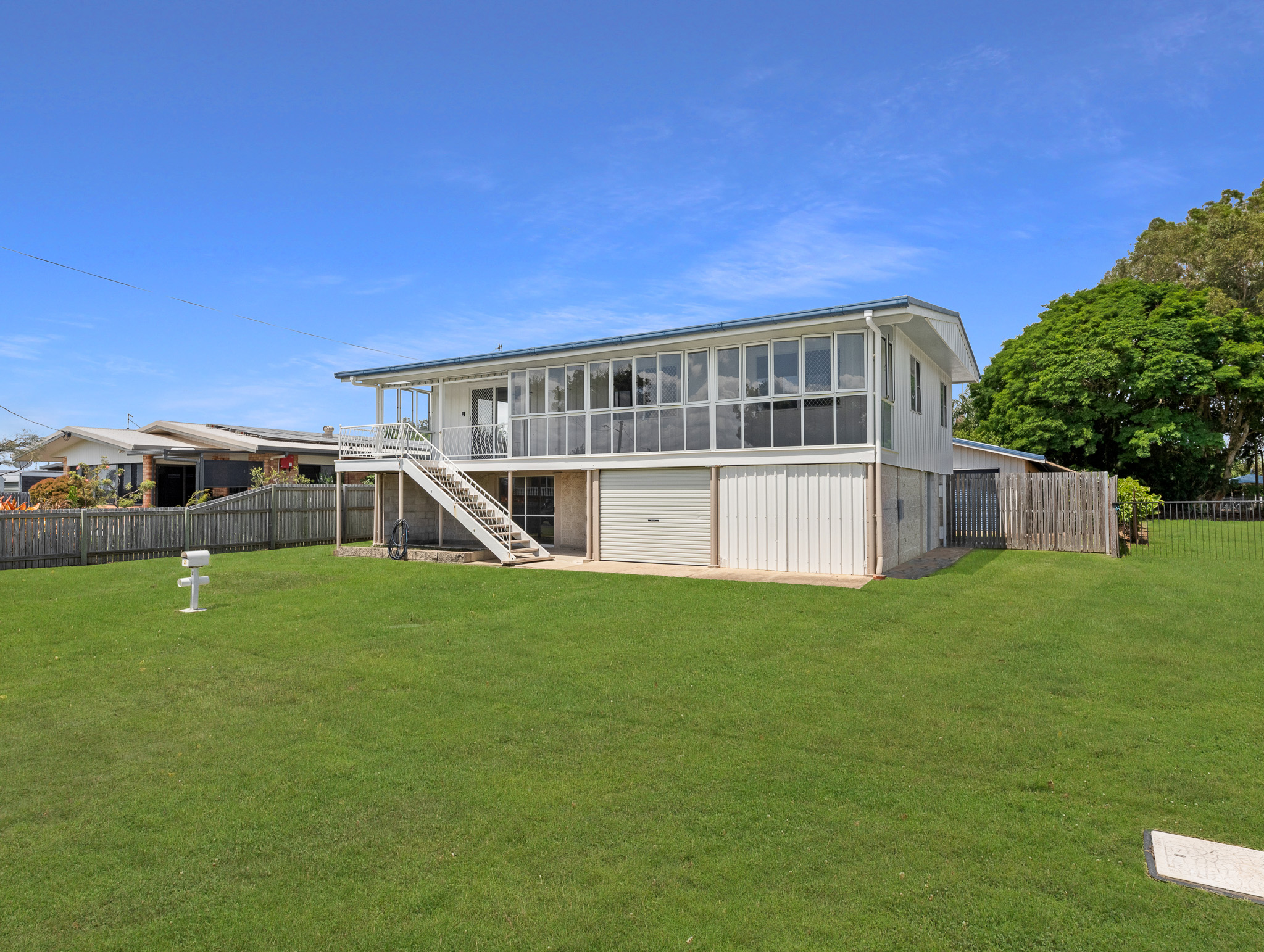 25 Flinders Street, POINT VERNON, QLD 4655 AUS