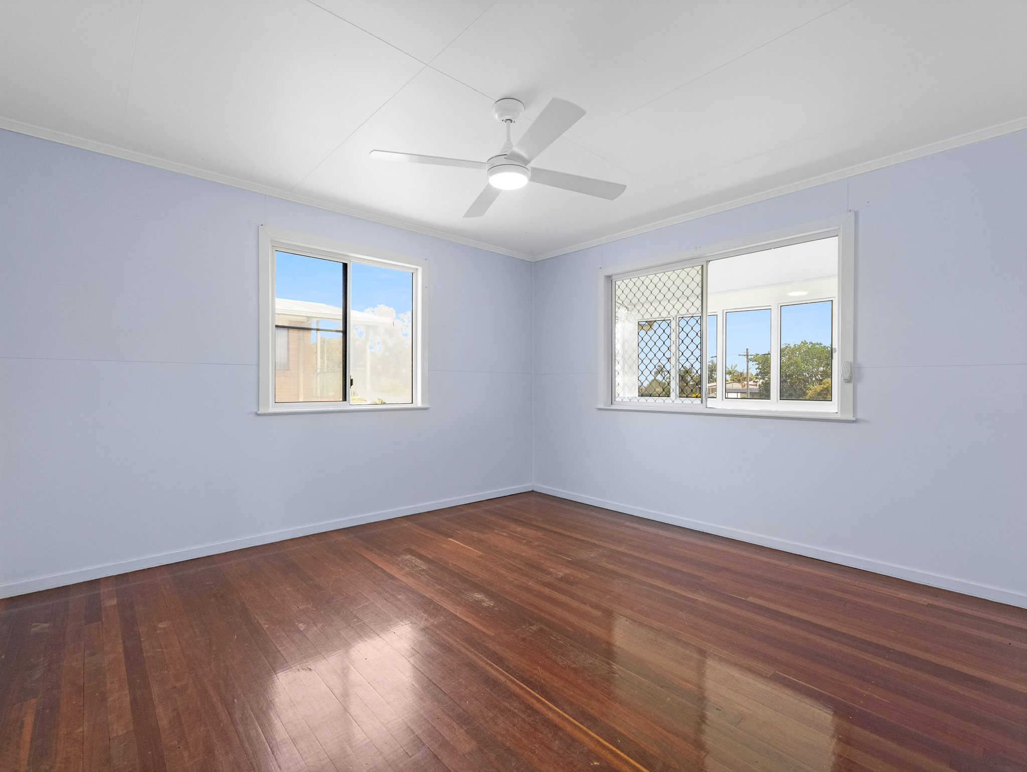 25 Flinders Street, POINT VERNON, QLD 4655 AUS