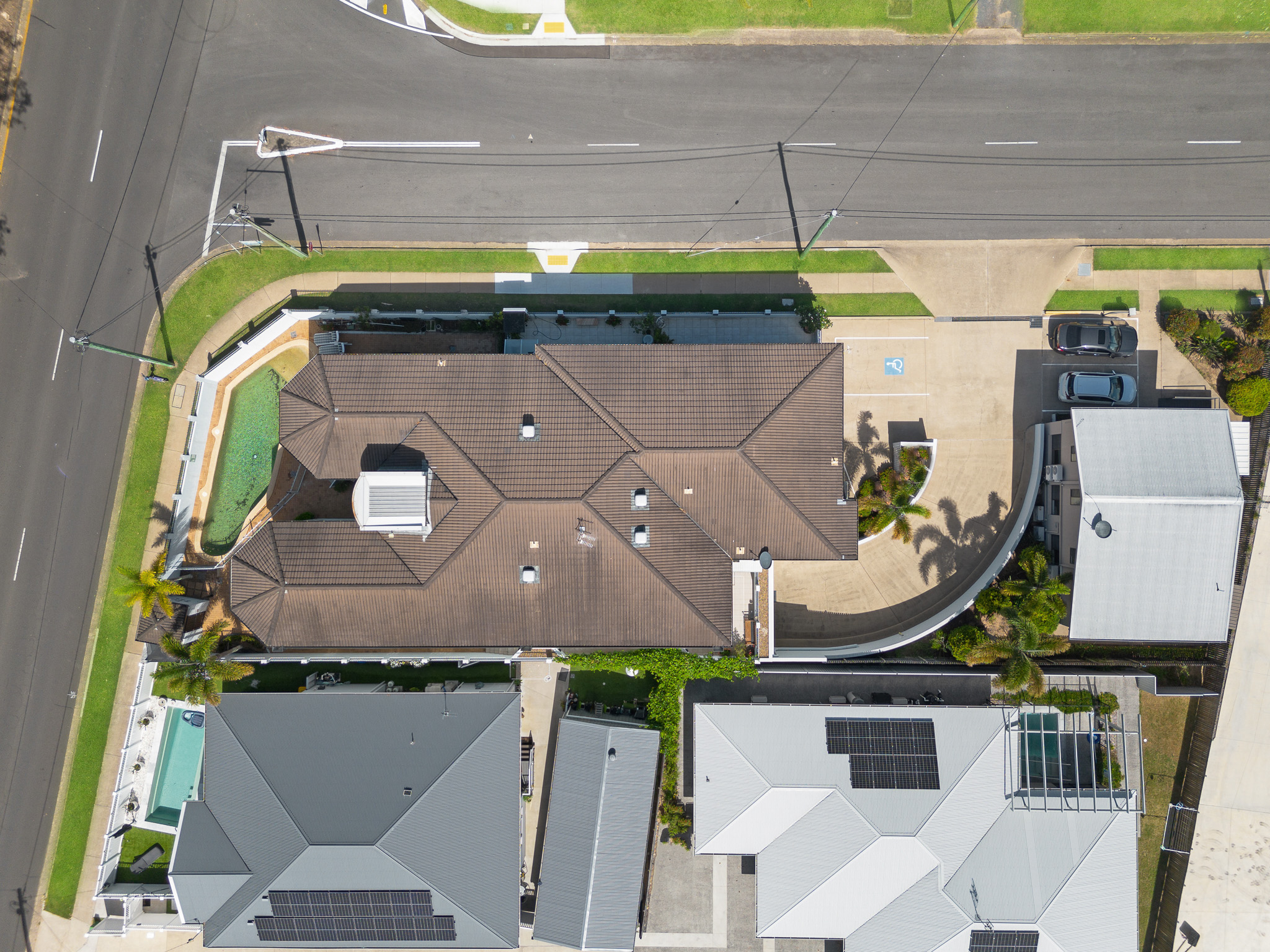 6/320 Esplanade, SCARNESS, QLD 4655 AUS