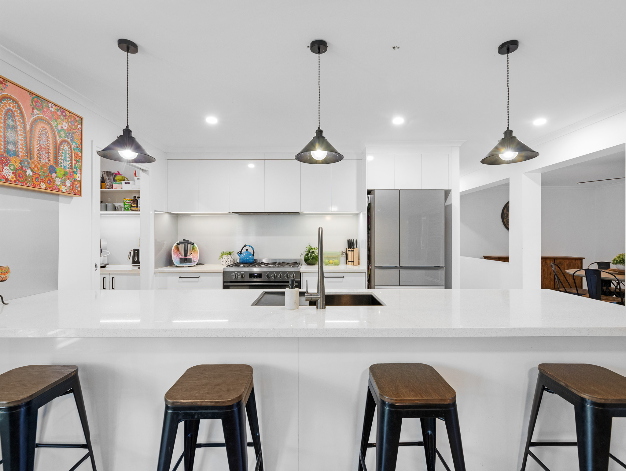 8 Pearl Drive, CRAIGNISH, QLD 4655 AUS