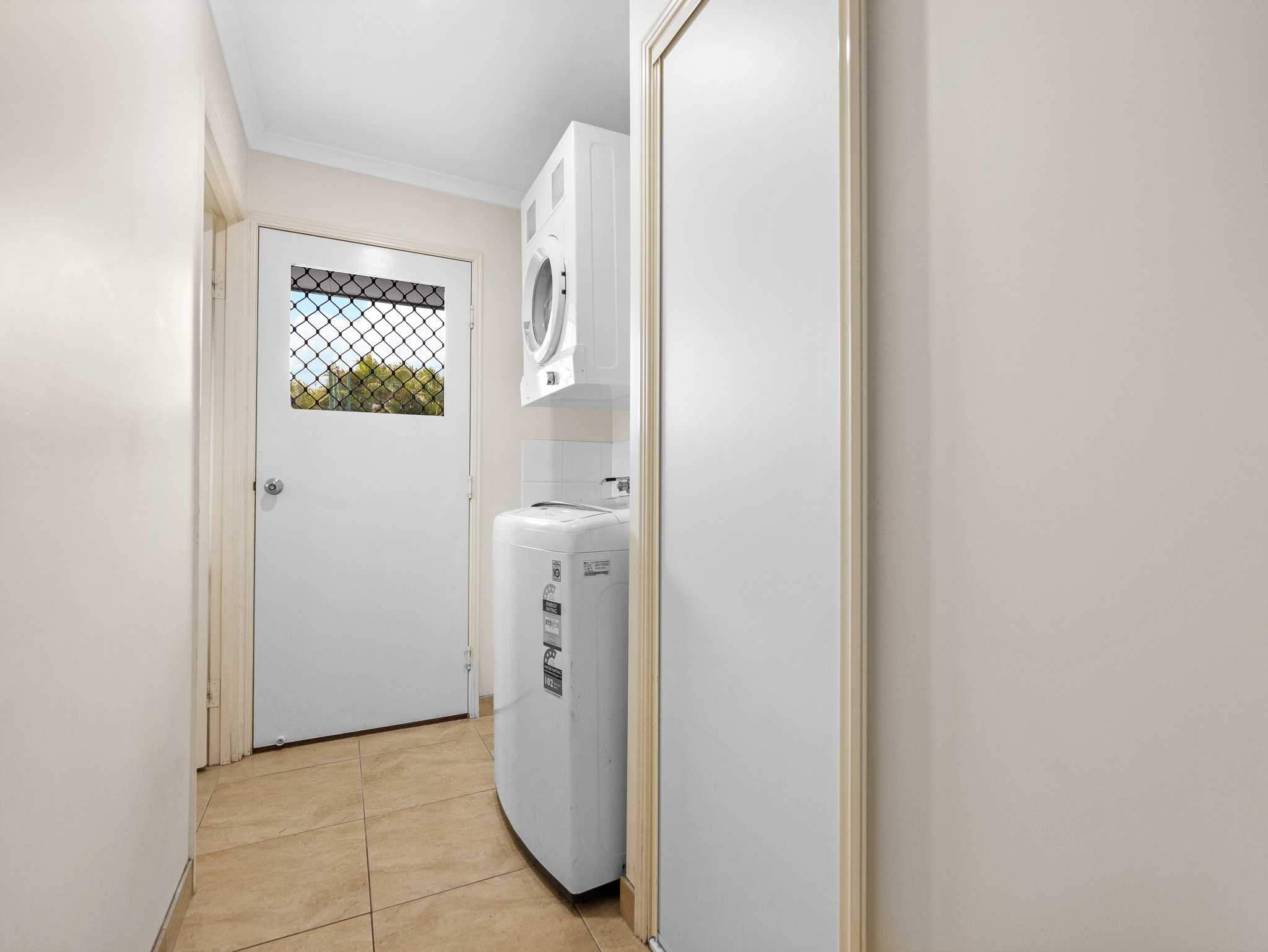 9 Grey Gum Court, URRAWEEN, QLD 4655 AUS