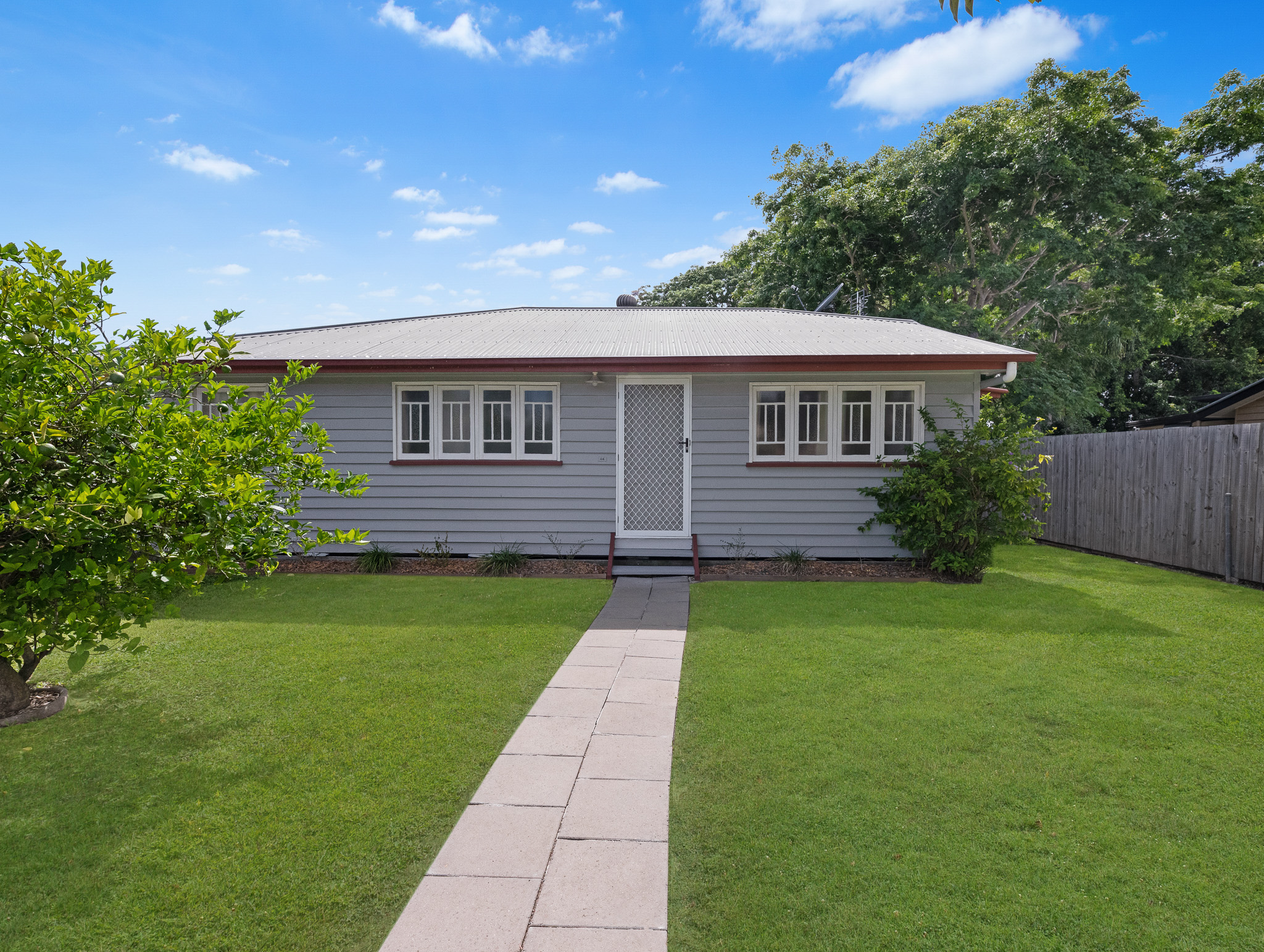 44 Newhaven Street, PIALBA, QLD 4655 AUS