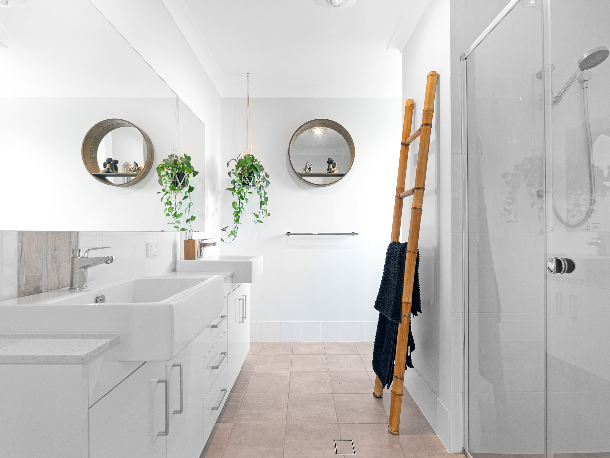 7 Regatta Court, PIALBA, QLD 4655 AUS