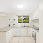 6 Dory Drive, POINT VERNON, QLD 4655 AUS