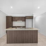 1/17 Eli Court, KAWUNGAN, QLD 4655 AUS