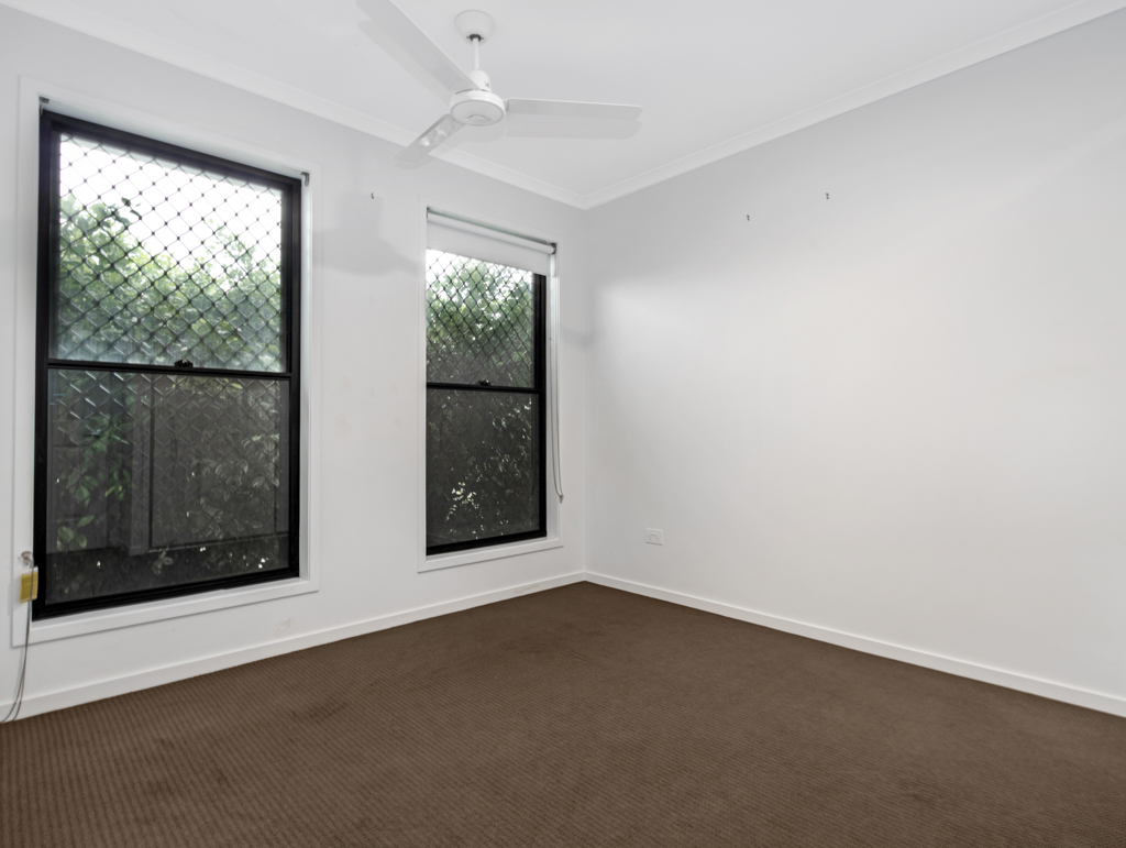 1/17 Eli Court, KAWUNGAN, QLD 4655 AUS