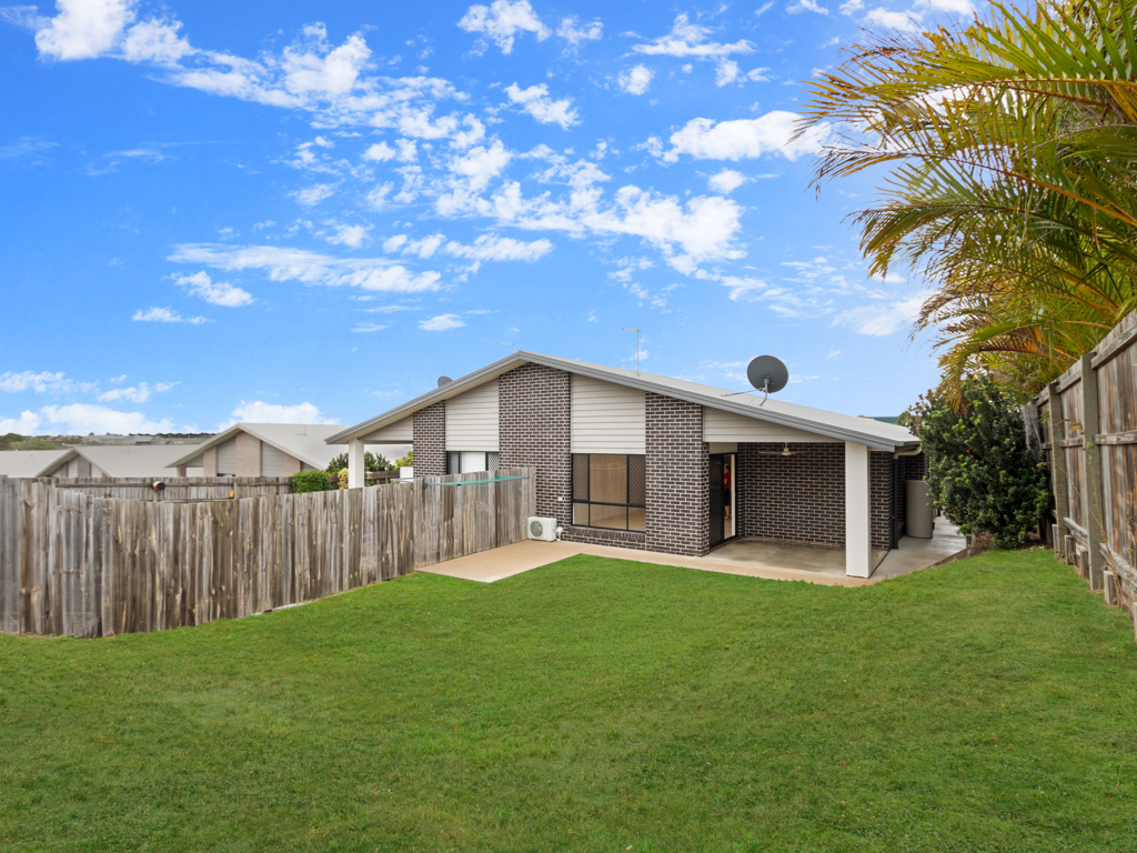 1/17 Eli Court, KAWUNGAN, QLD 4655 AUS