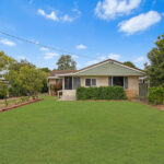 17 Campbell Street, TORQUAY, QLD 4655 AUS