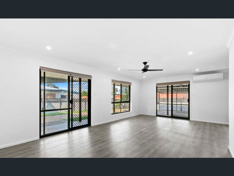 35 Limpus Street, URANGAN, QLD 4655 AUS