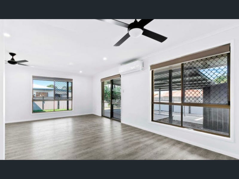 35 Limpus Street, URANGAN, QLD 4655 AUS