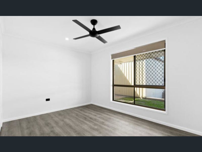 35 Limpus Street, URANGAN, QLD 4655 AUS