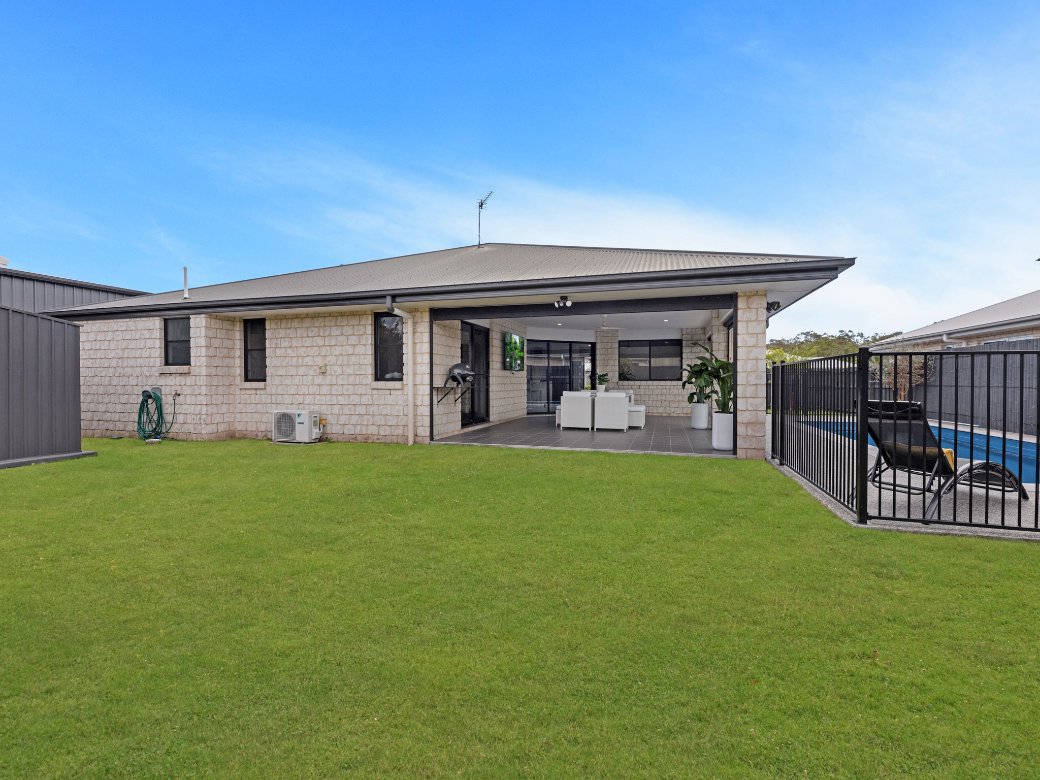 65 Pantlins Lane, URRAWEEN, QLD 4655 AUS