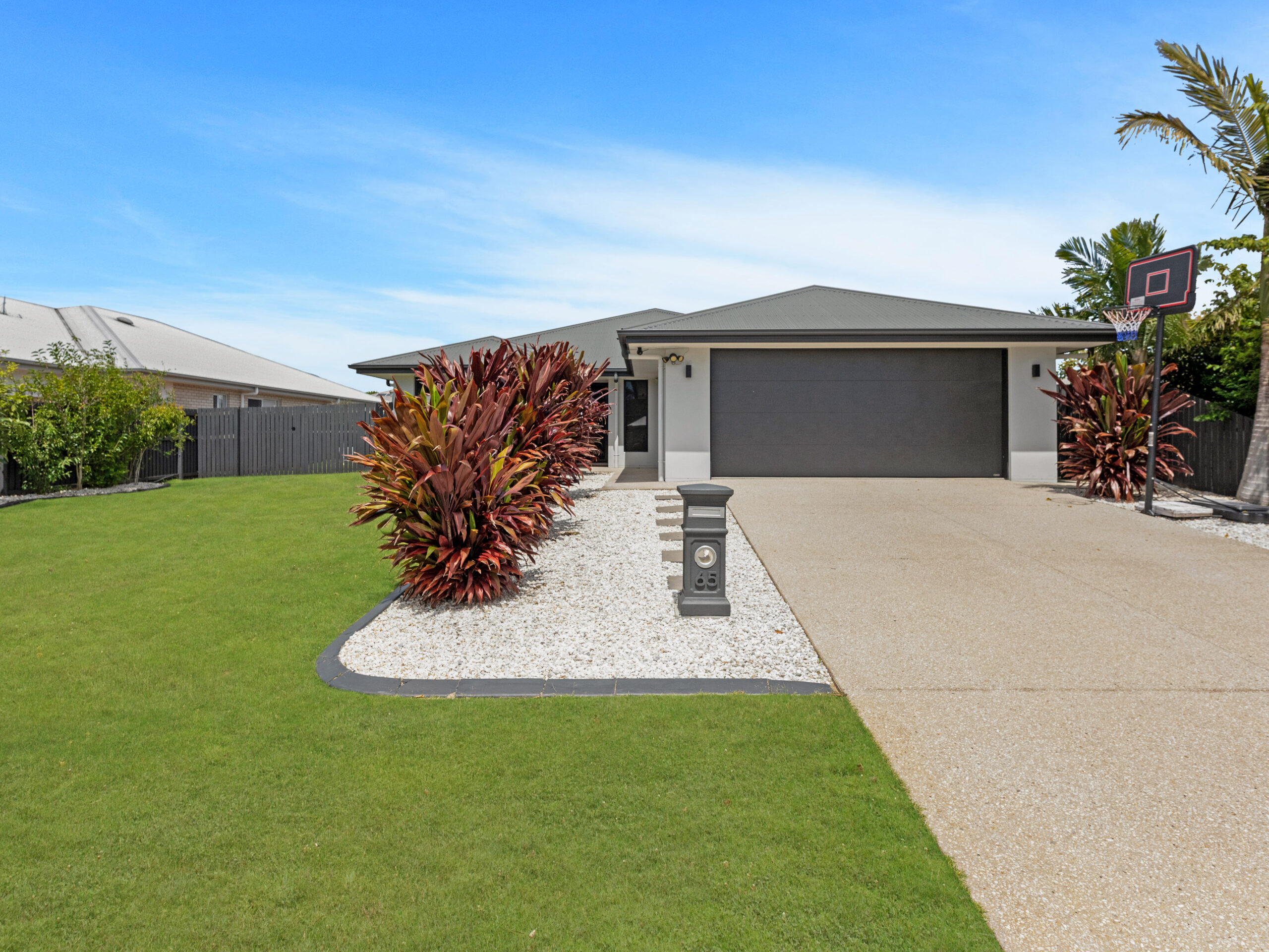 65 Pantlins Lane, URRAWEEN, QLD 4655 AUS
