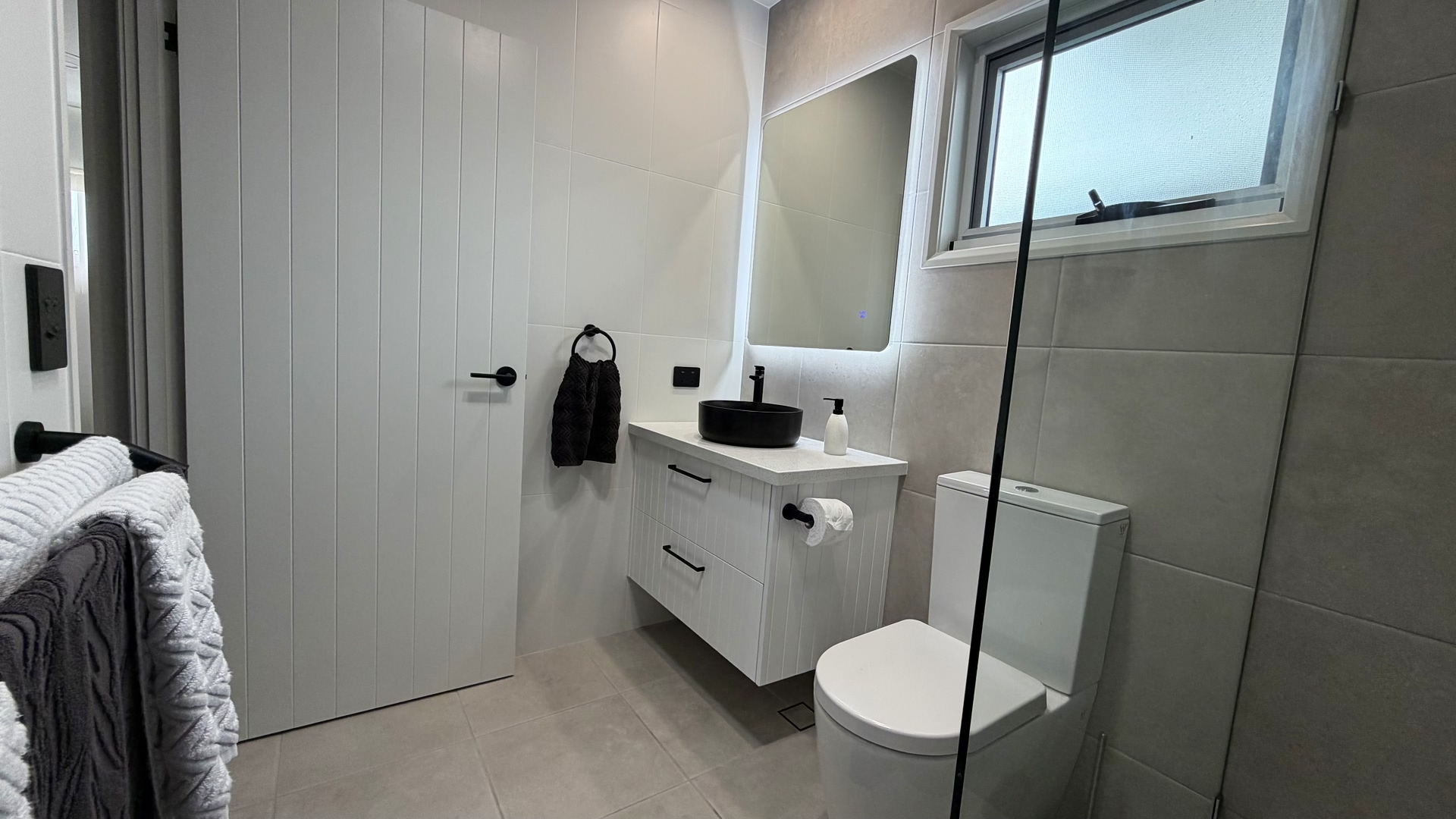 15/77 Spring Way, NIKENBAH, QLD 4655 AUS