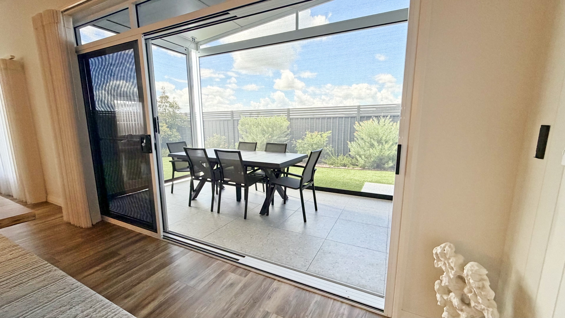 15/77 Spring Way, NIKENBAH, QLD 4655 AUS