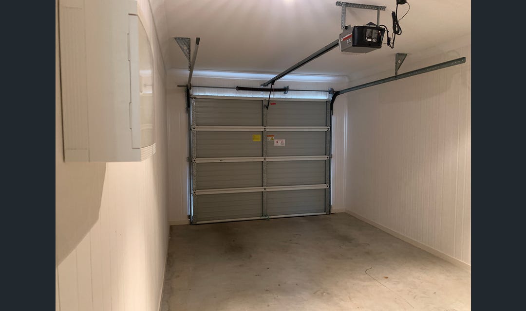 2/194 Cypress Street, URANGAN, QLD 4655 AUS