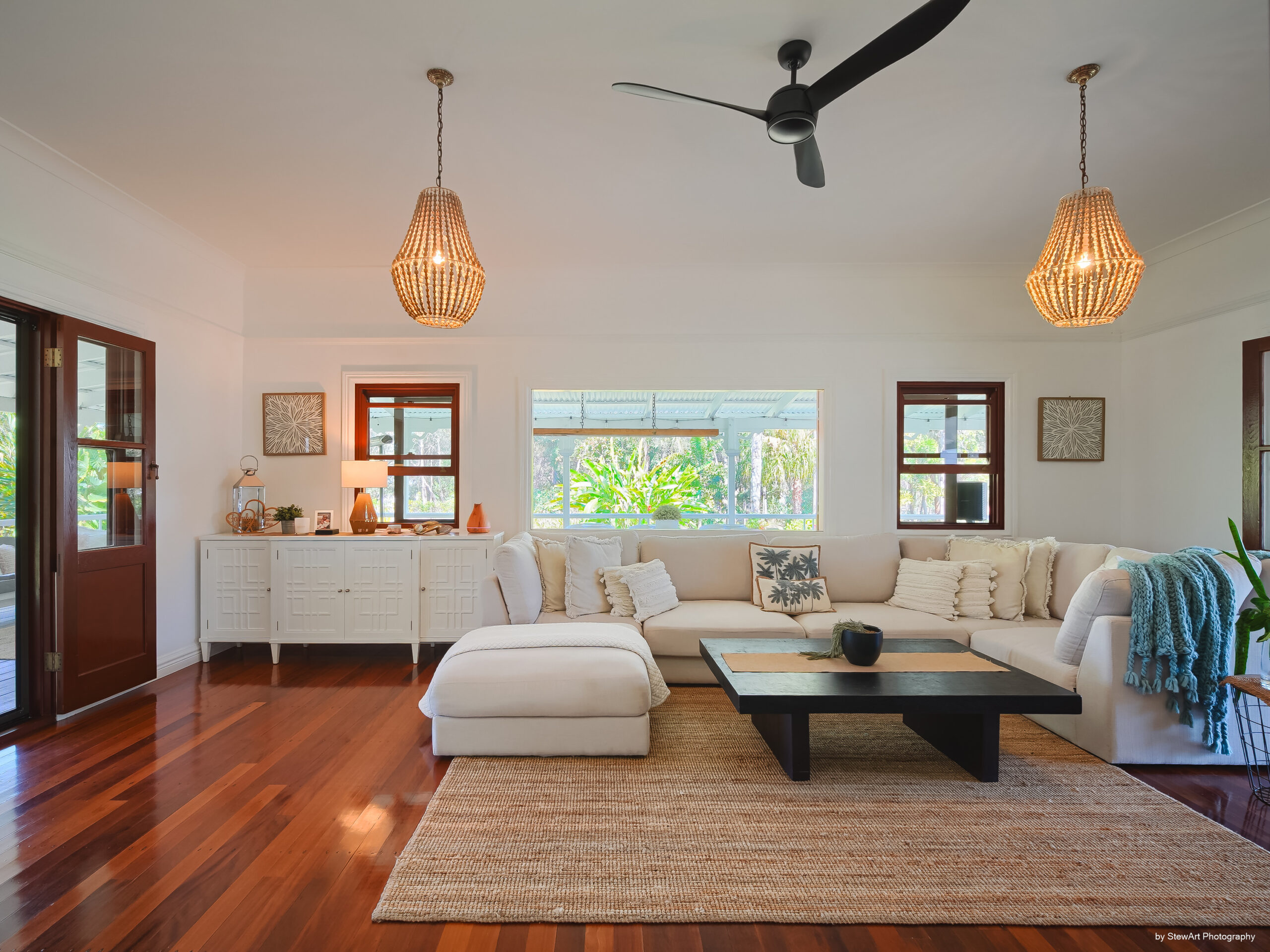 12 Burralong Drive, WONDUNNA, QLD 4655 AUS