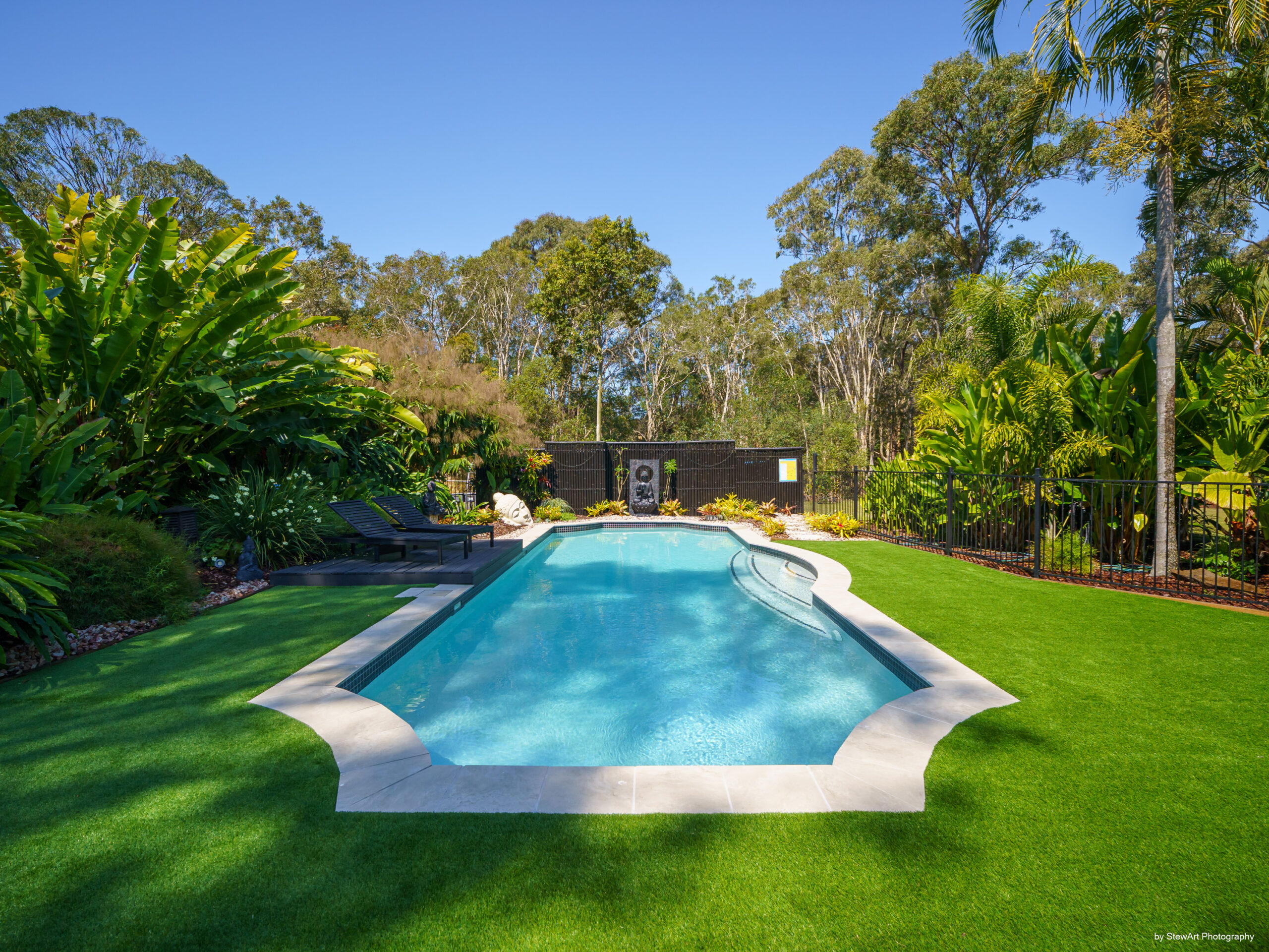 12 Burralong Drive, WONDUNNA, QLD 4655 AUS