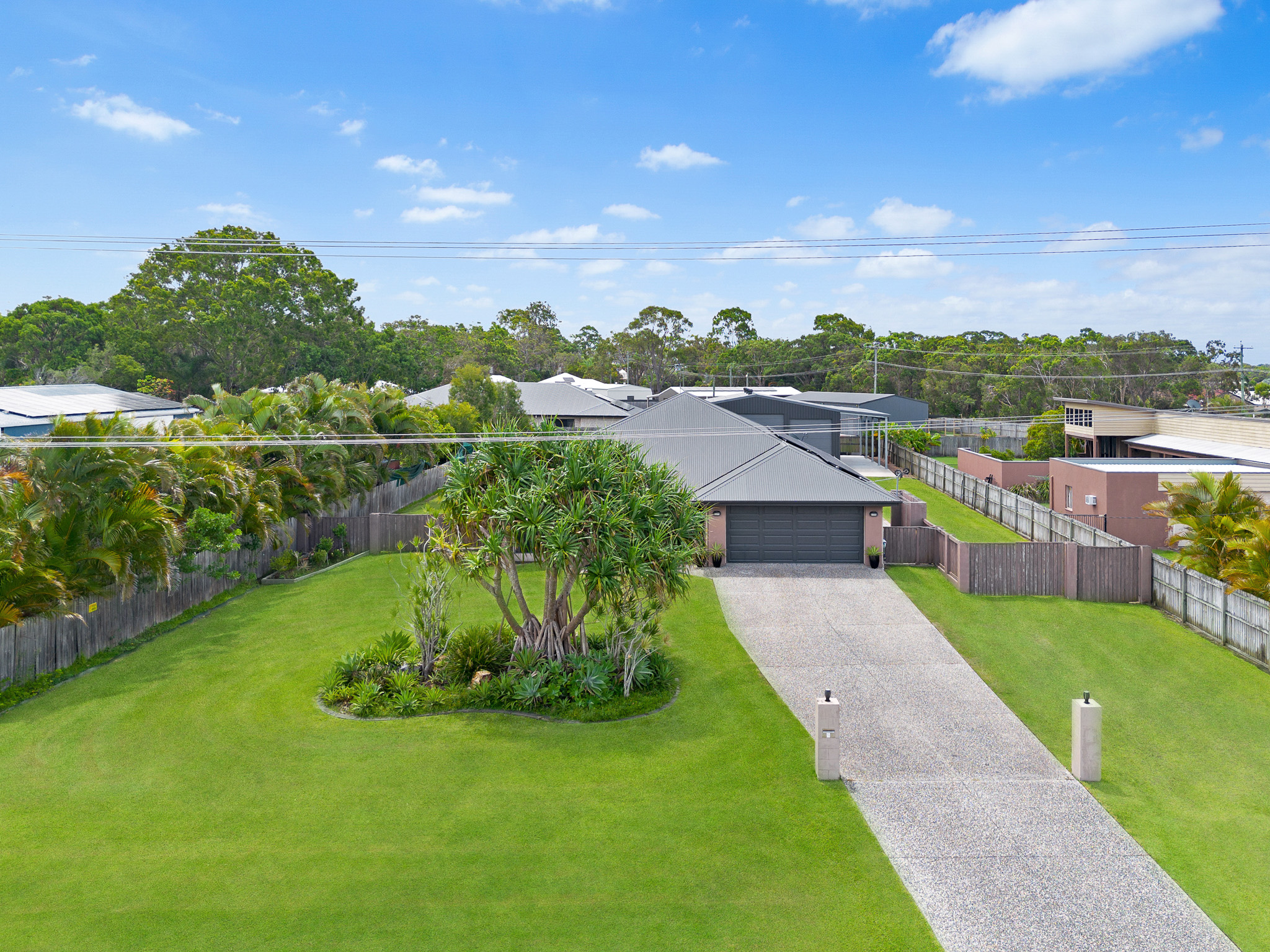 2 Walkers Road, URANGAN, QLD 4655 AUS