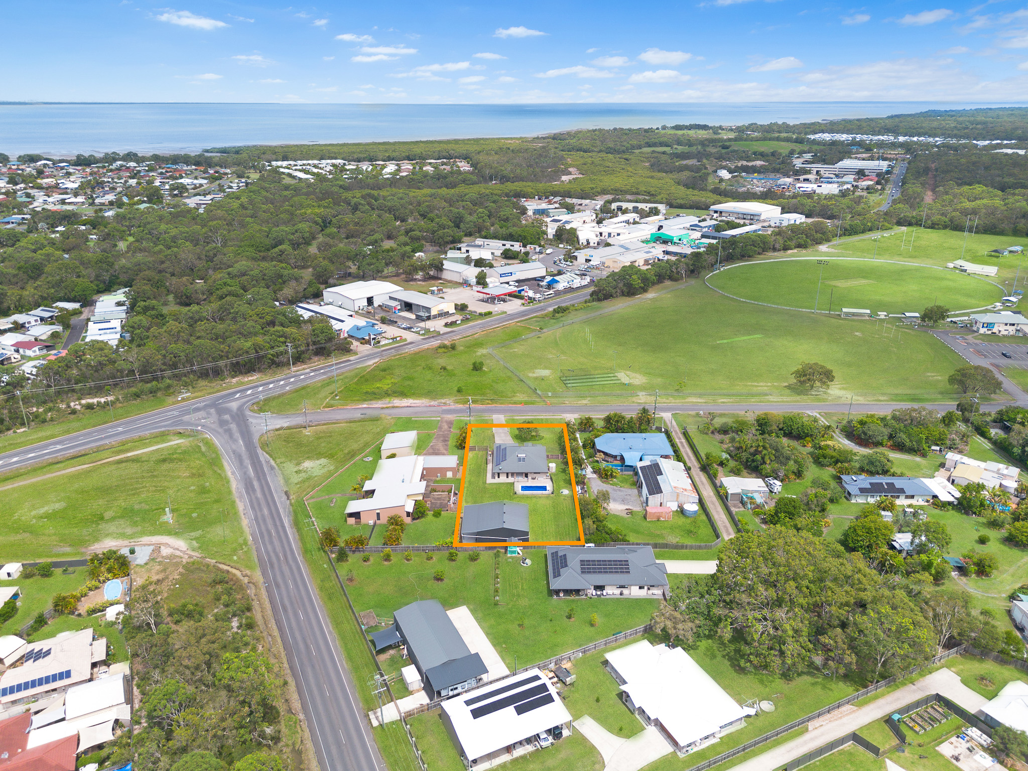 2 Walkers Road, URANGAN, QLD 4655 AUS