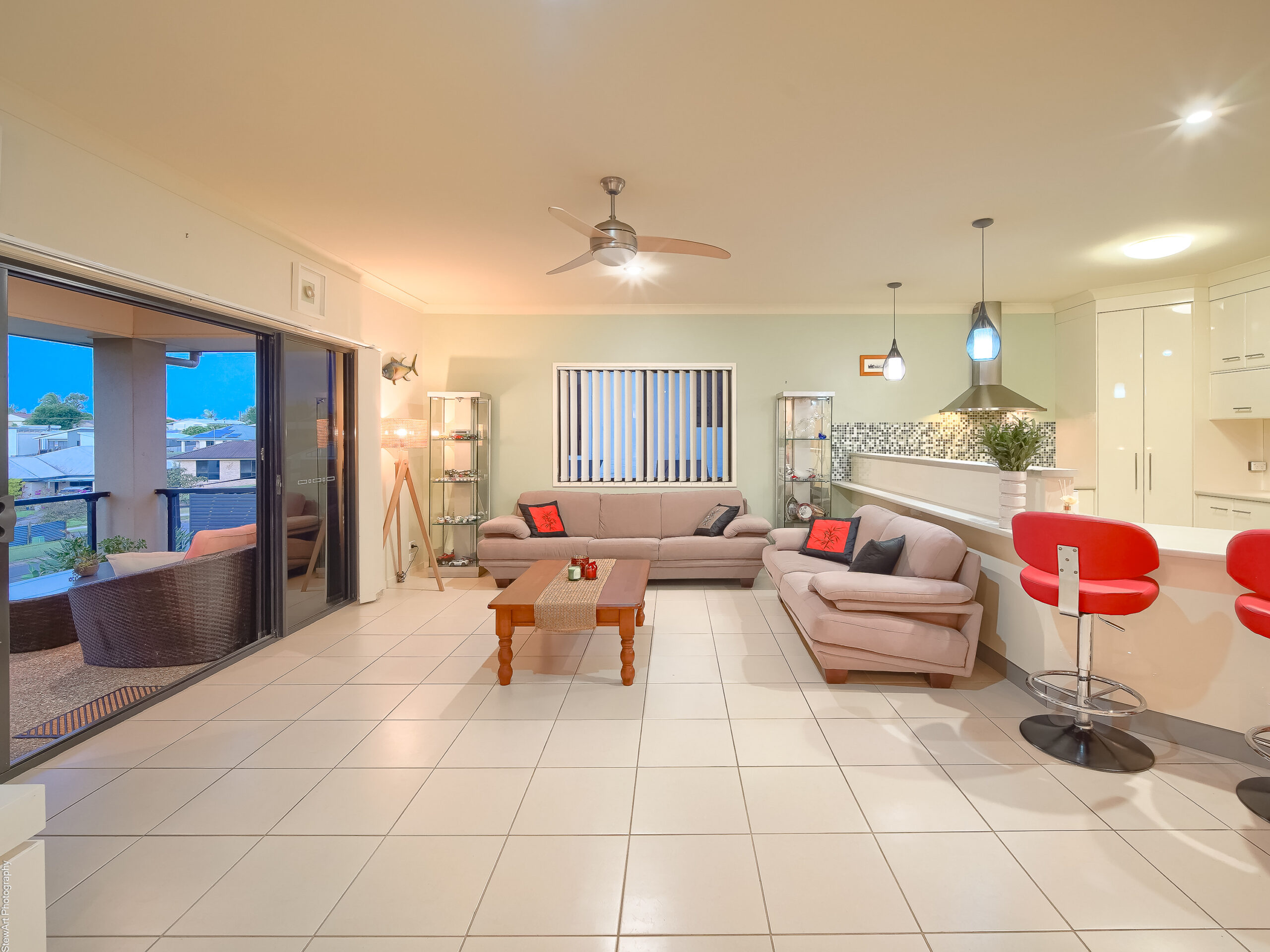 6 Pohlmann Court, SCARNESS, QLD 4655 AUS