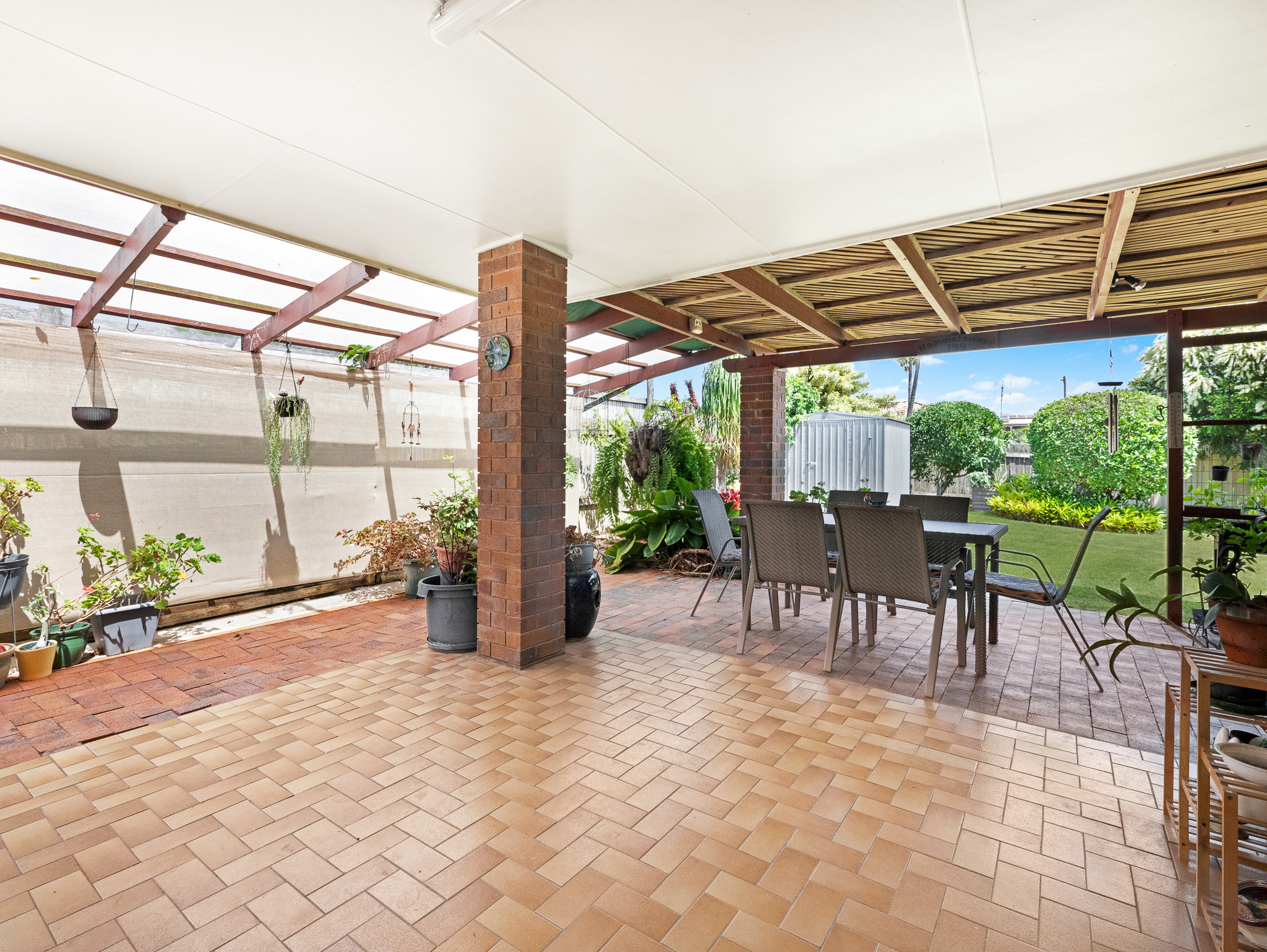 38 Paul Drive, POINT VERNON, QLD 4655 AUS