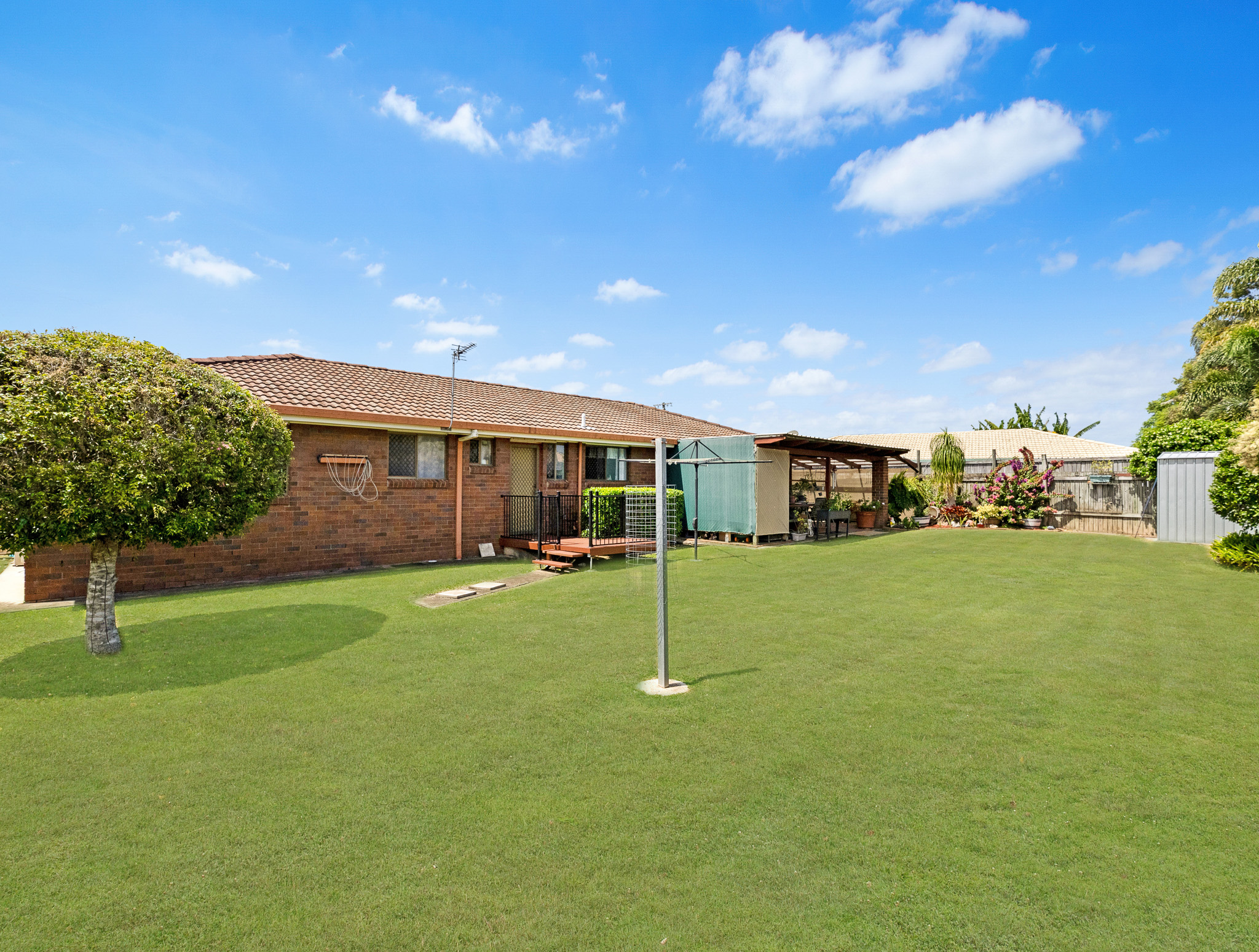 38 Paul Drive, POINT VERNON, QLD 4655 AUS