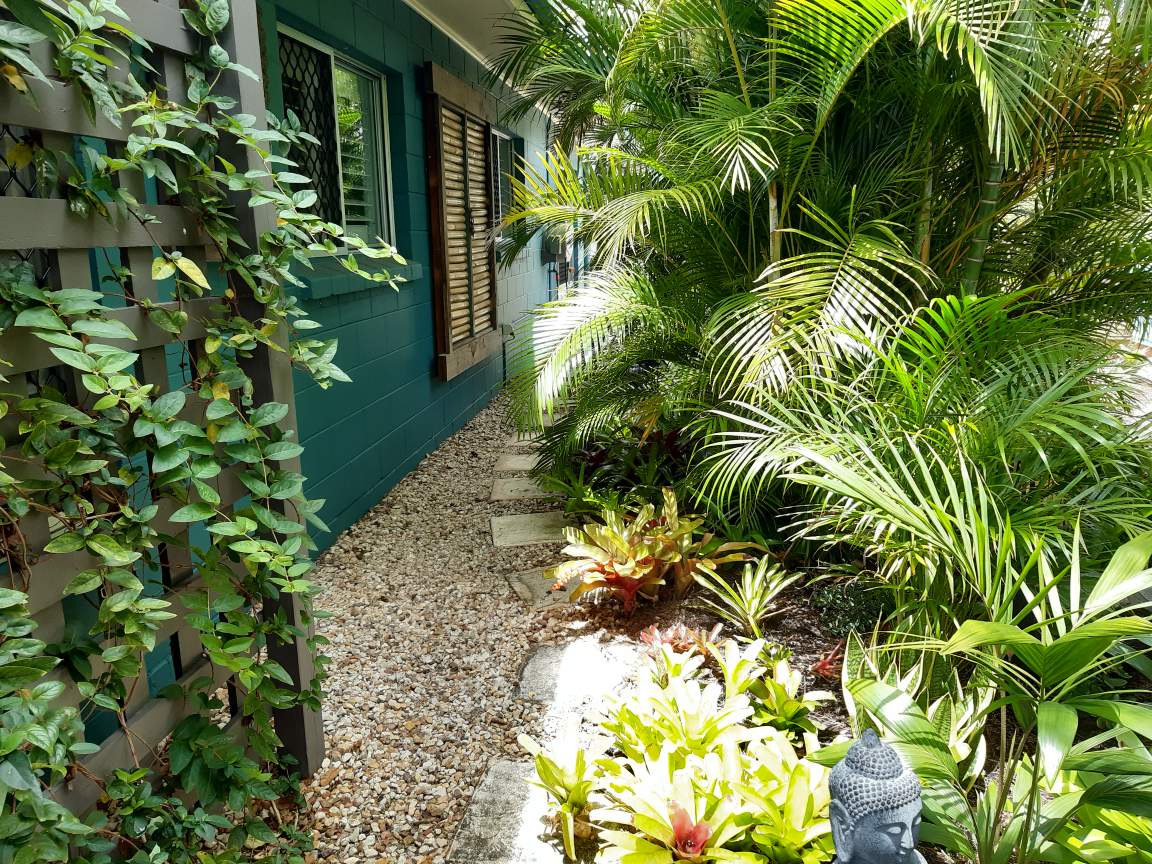 4 Barry Street, TORQUAY, QLD 4655 AUS