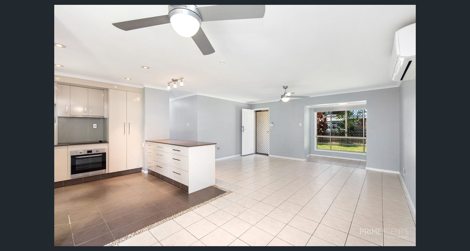 7 Howlett Street, URANGAN, QLD 4655 AUS