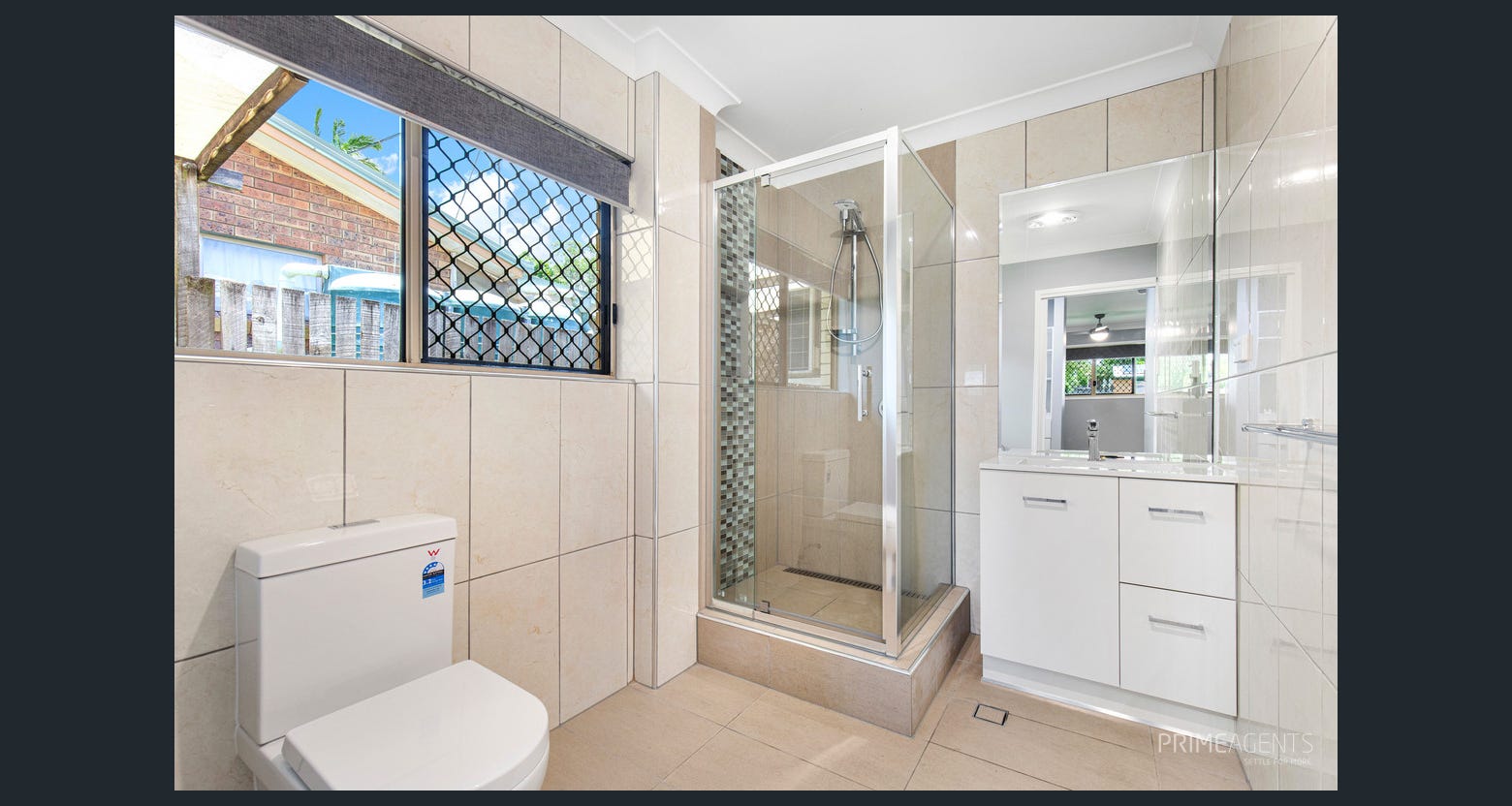 7 Howlett Street, URANGAN, QLD 4655 AUS