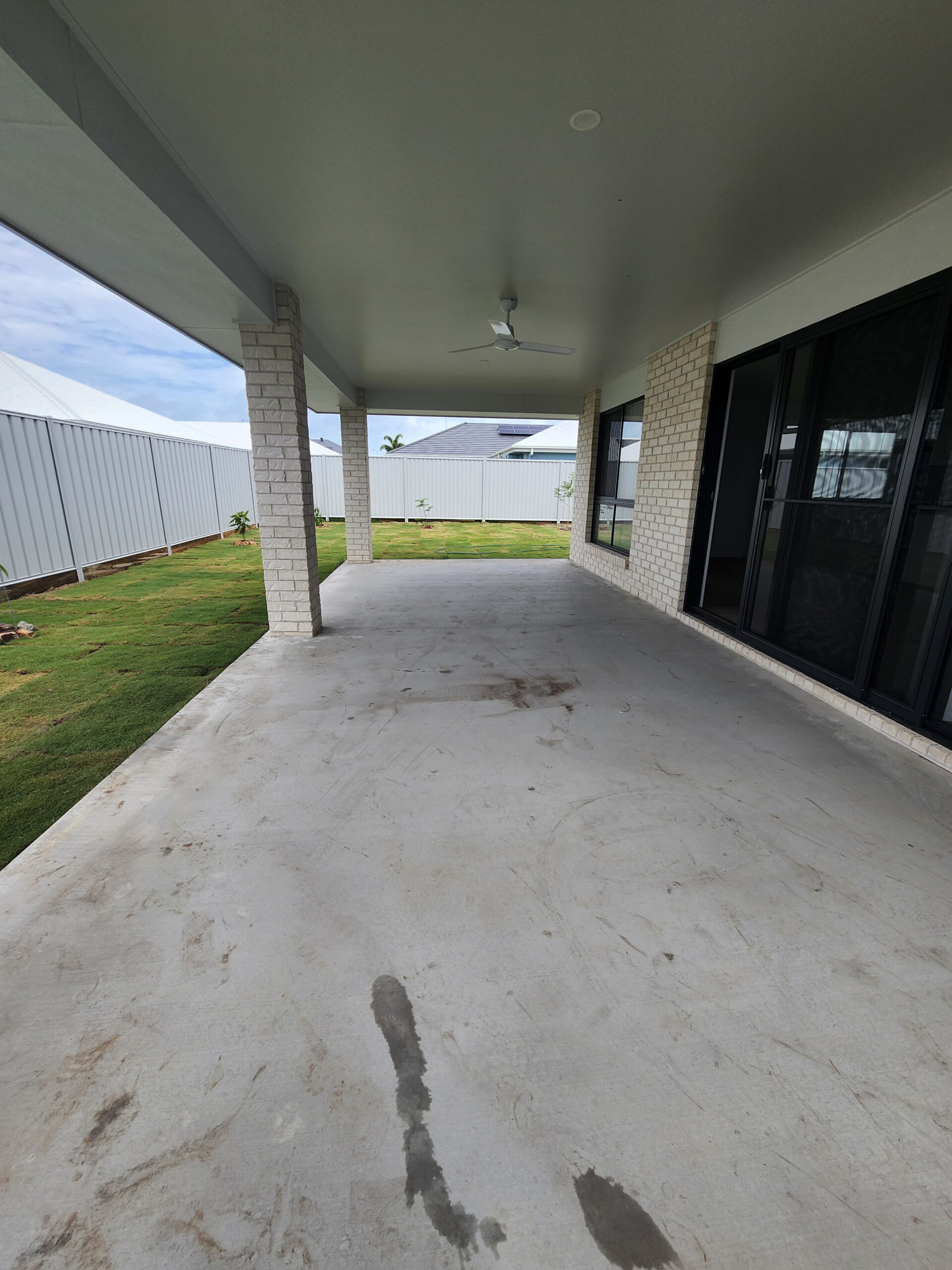 11 Yaringa Avenue, PIALBA, QLD 4655 AUS