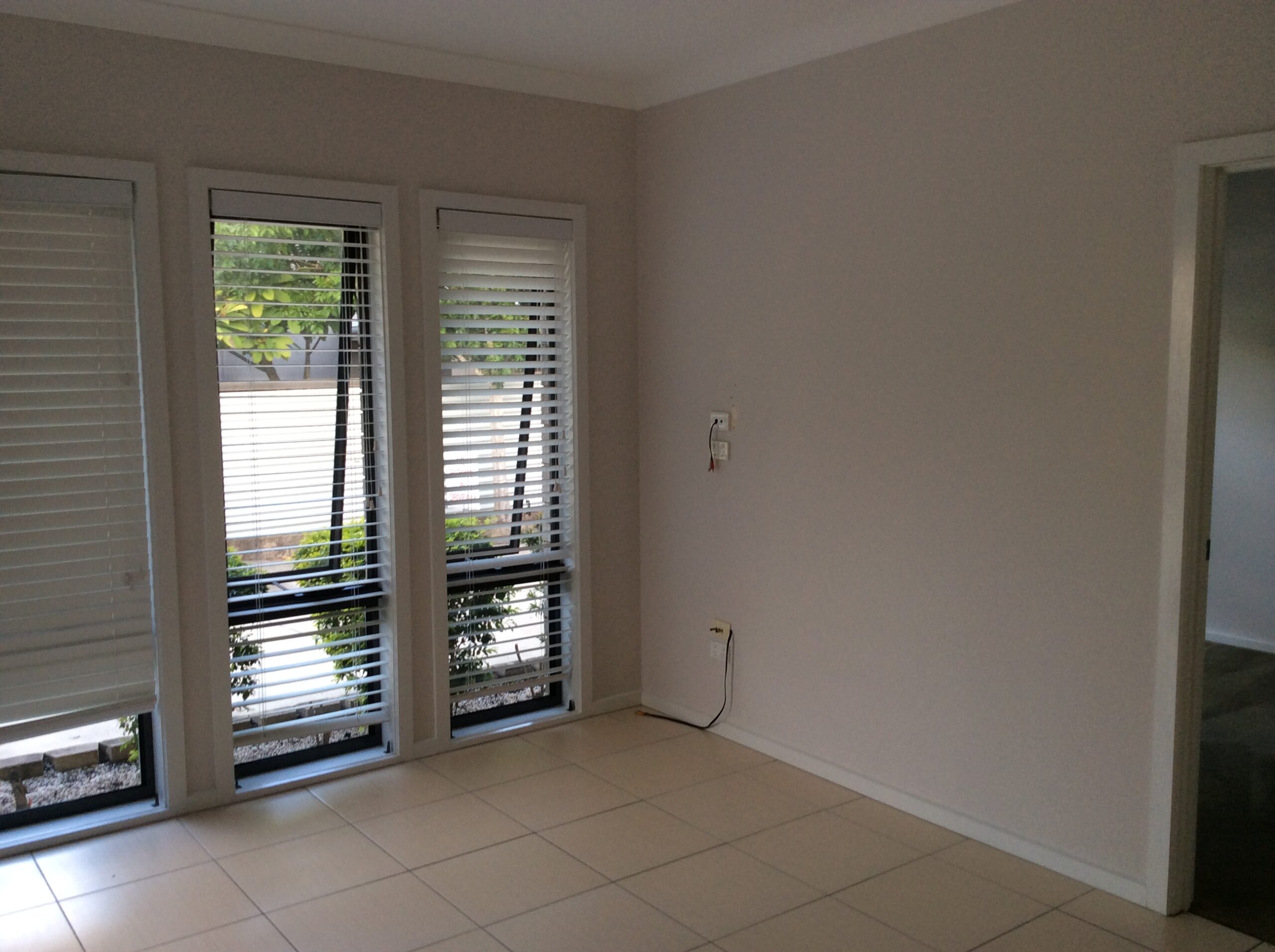 Unit 3/185 Torquay Road, SCARNESS, QLD 4655 AUS