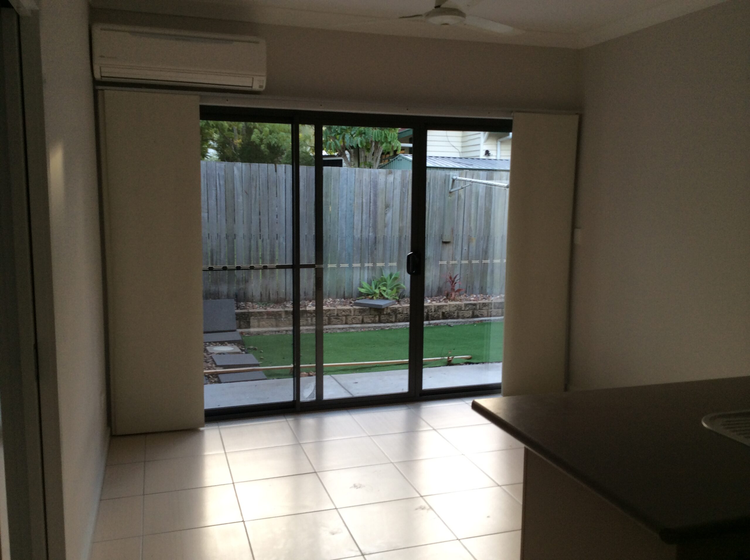 Unit 3/185 Torquay Road, SCARNESS, QLD 4655 AUS