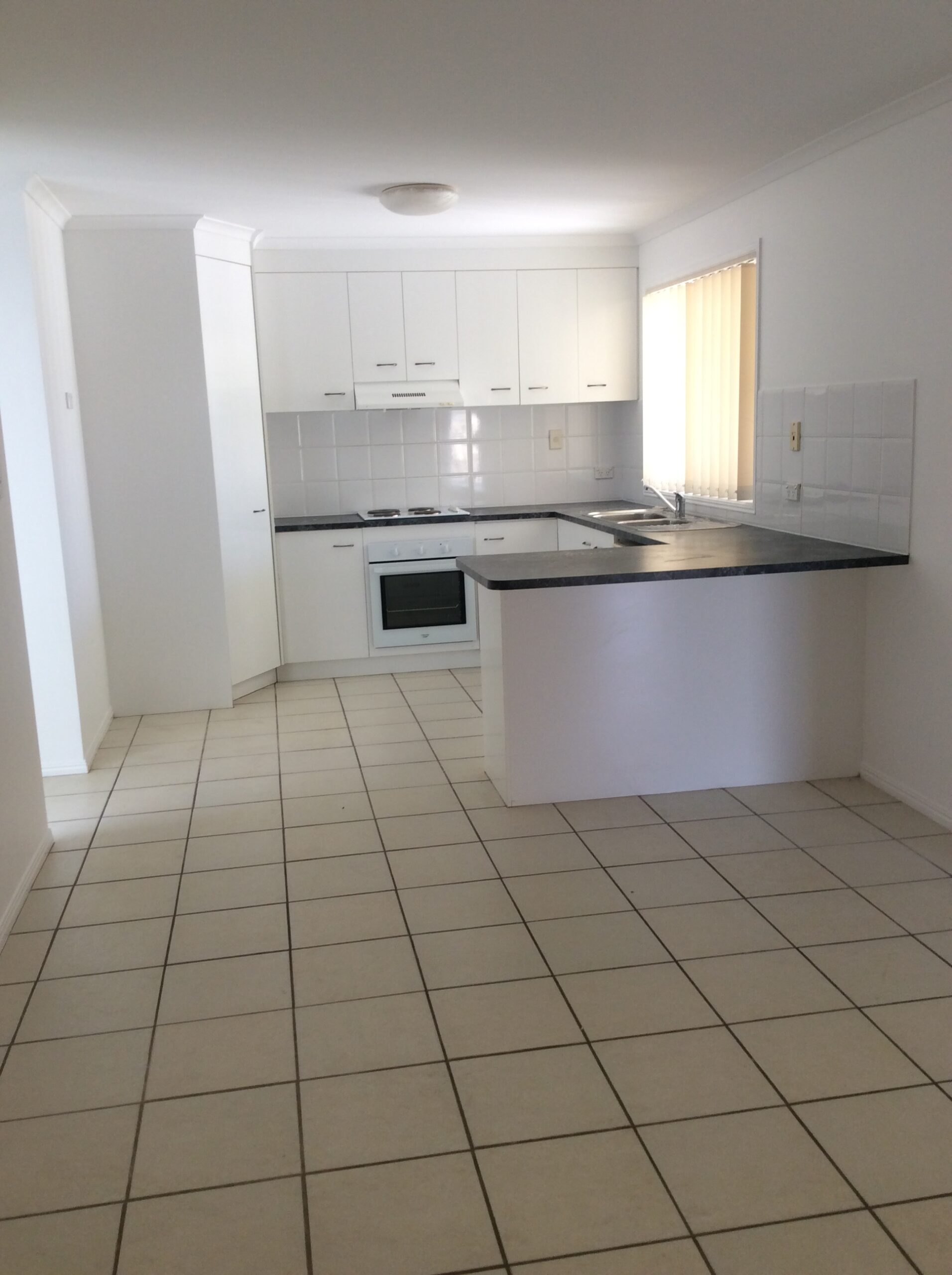 51 Wide Bay Drive, ELI WATERS, QLD 4655 AUS