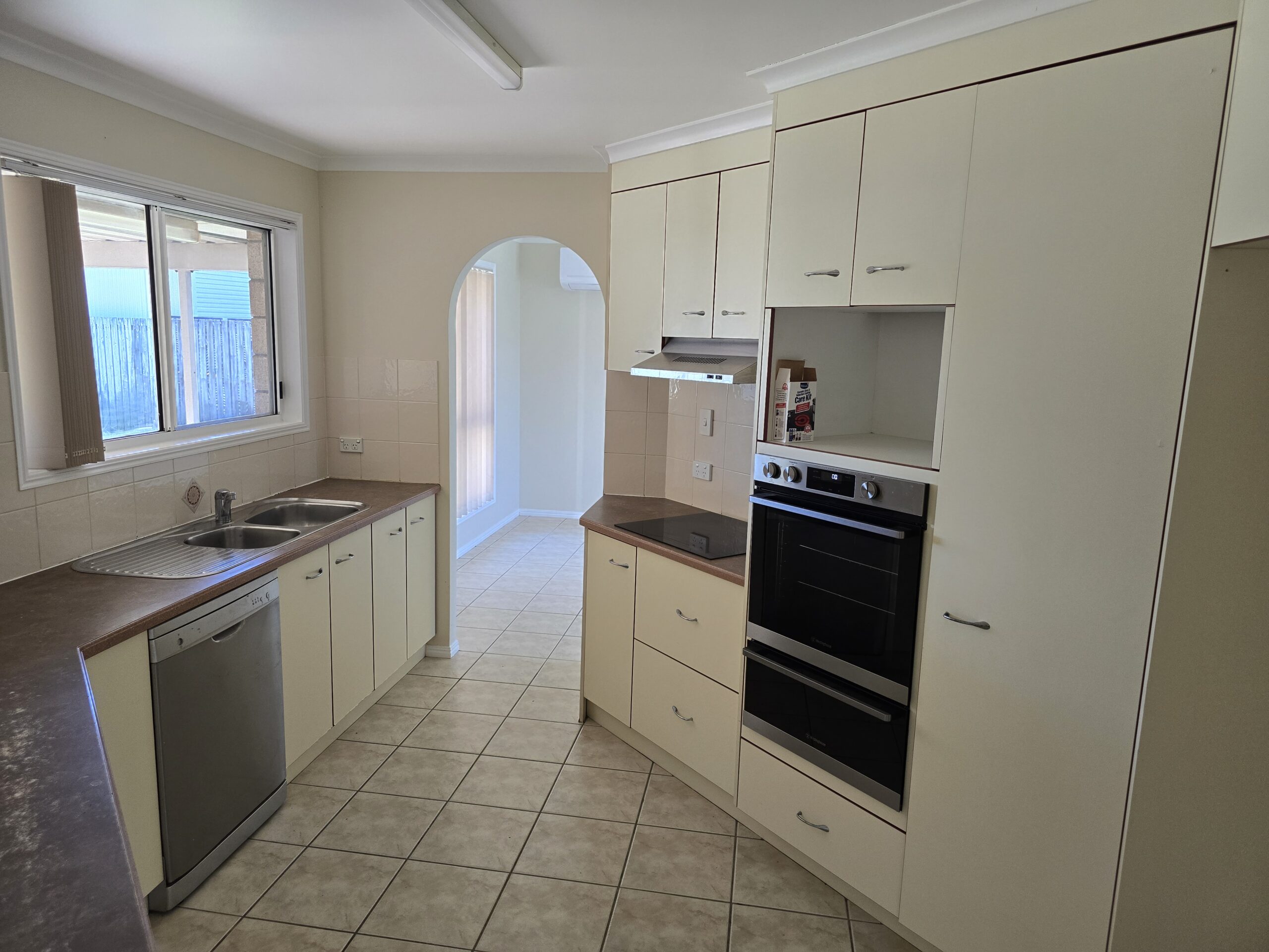 23 Jonwest Close, TORQUAY, QLD 4655 AUS