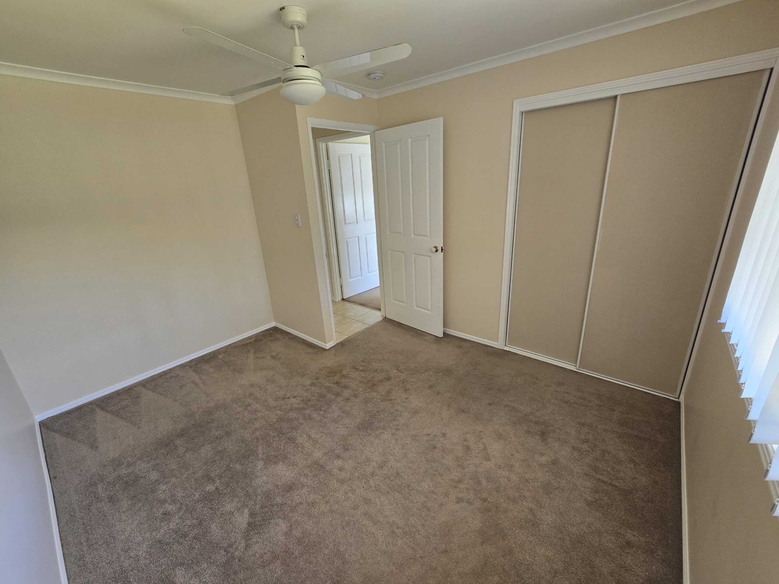 23 Jonwest Close, TORQUAY, QLD 4655 AUS