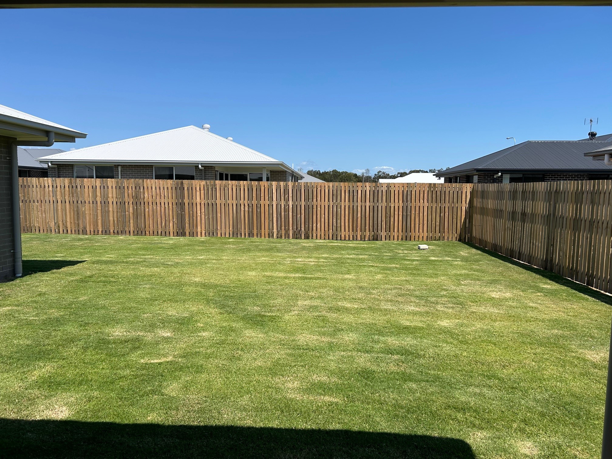 5 Lady Elliot Crescent, ELI WATERS, QLD 4655 AUS