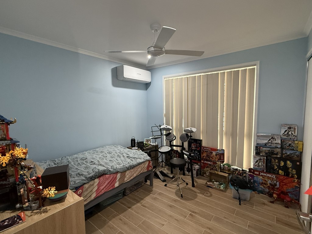 25 Picadilly Circuit, URRAWEEN, QLD 4655 AUS