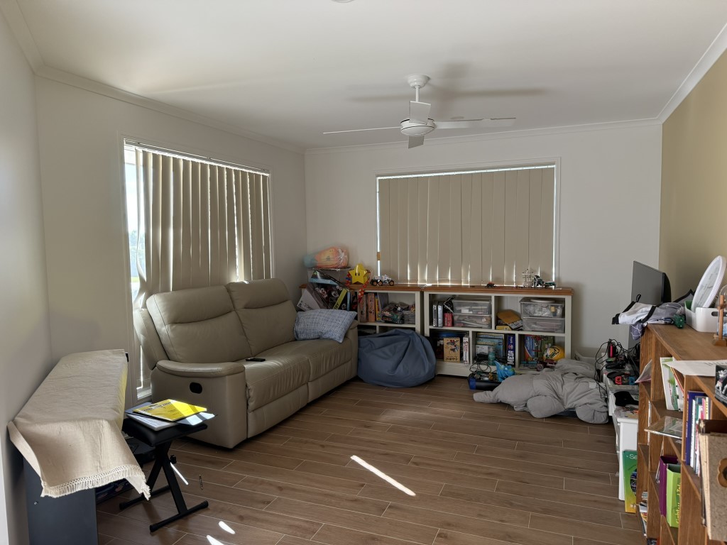 25 Picadilly Circuit, URRAWEEN, QLD 4655 AUS