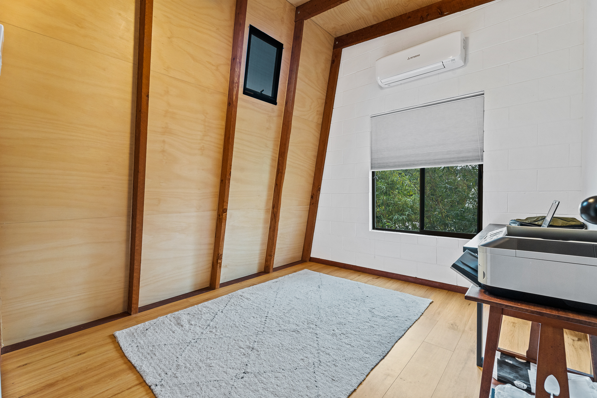 28 Prince Street, URANGAN, QLD 4655 AUS