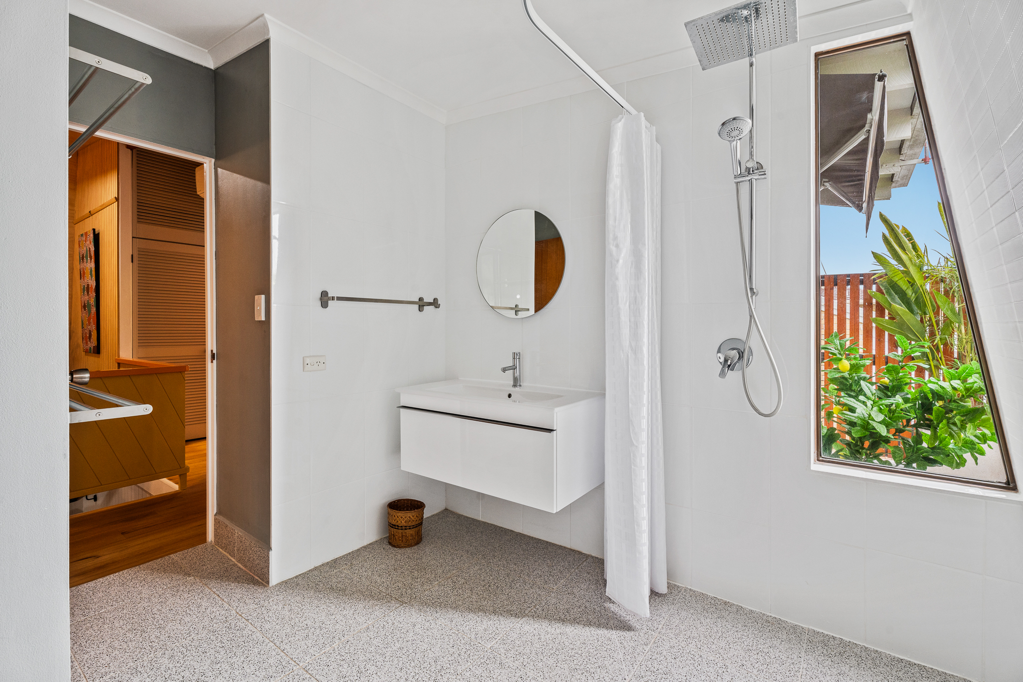 28 Prince Street, URANGAN, QLD 4655 AUS