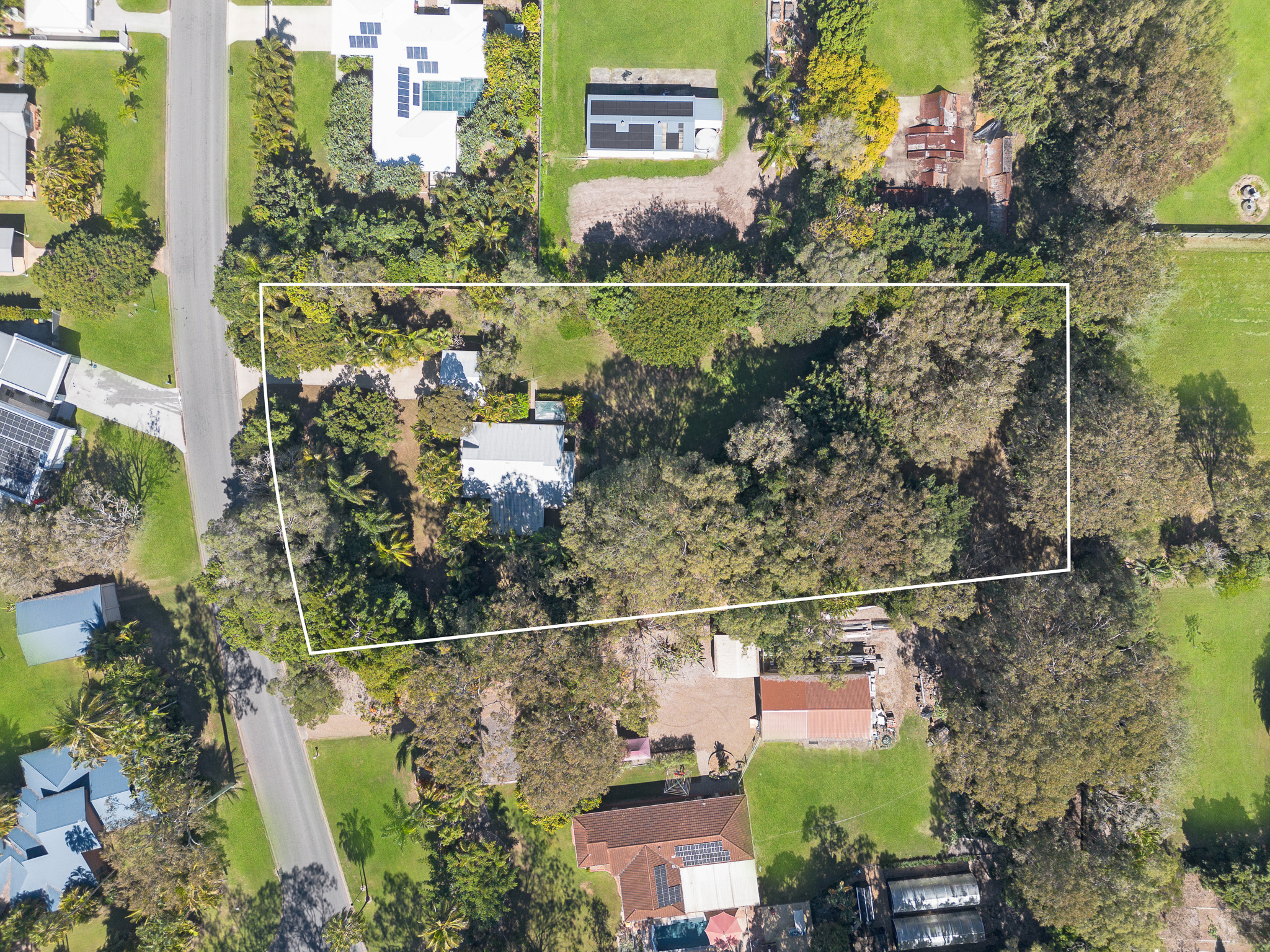 4 Palmwood Drive, DUNDOWRAN BEACH, QLD 4655 AUS
