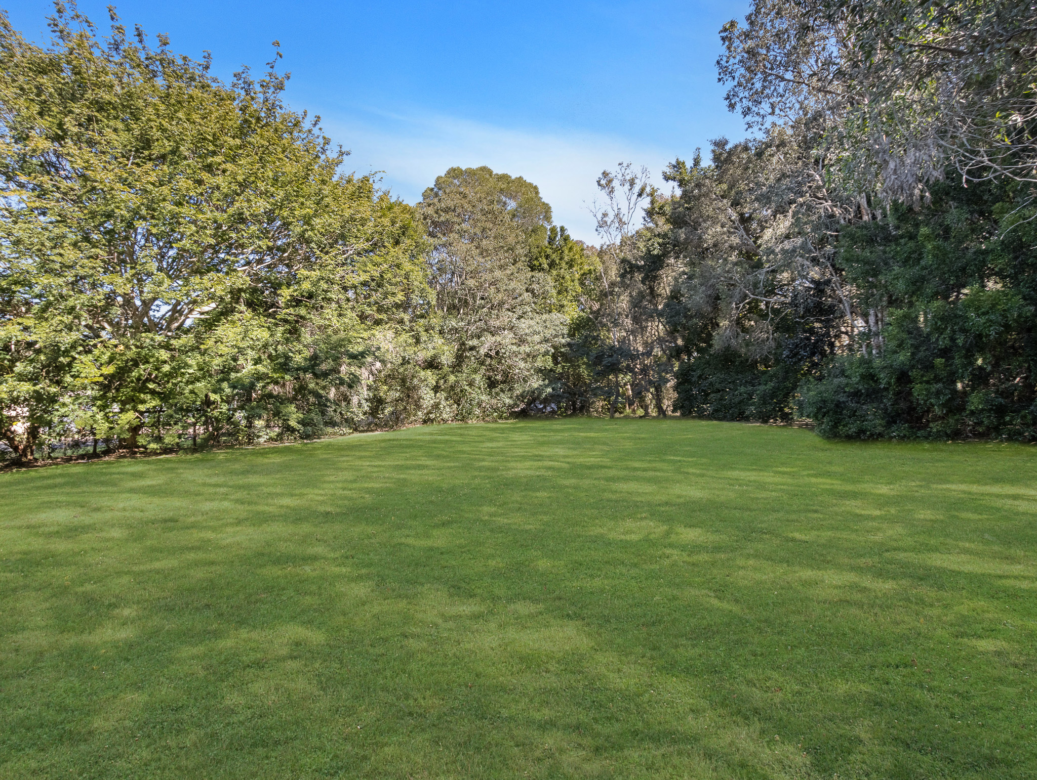 4 Palmwood Drive, DUNDOWRAN BEACH, QLD 4655 AUS