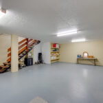 189 Esplanade, POINT VERNON, QLD 4655 AUS