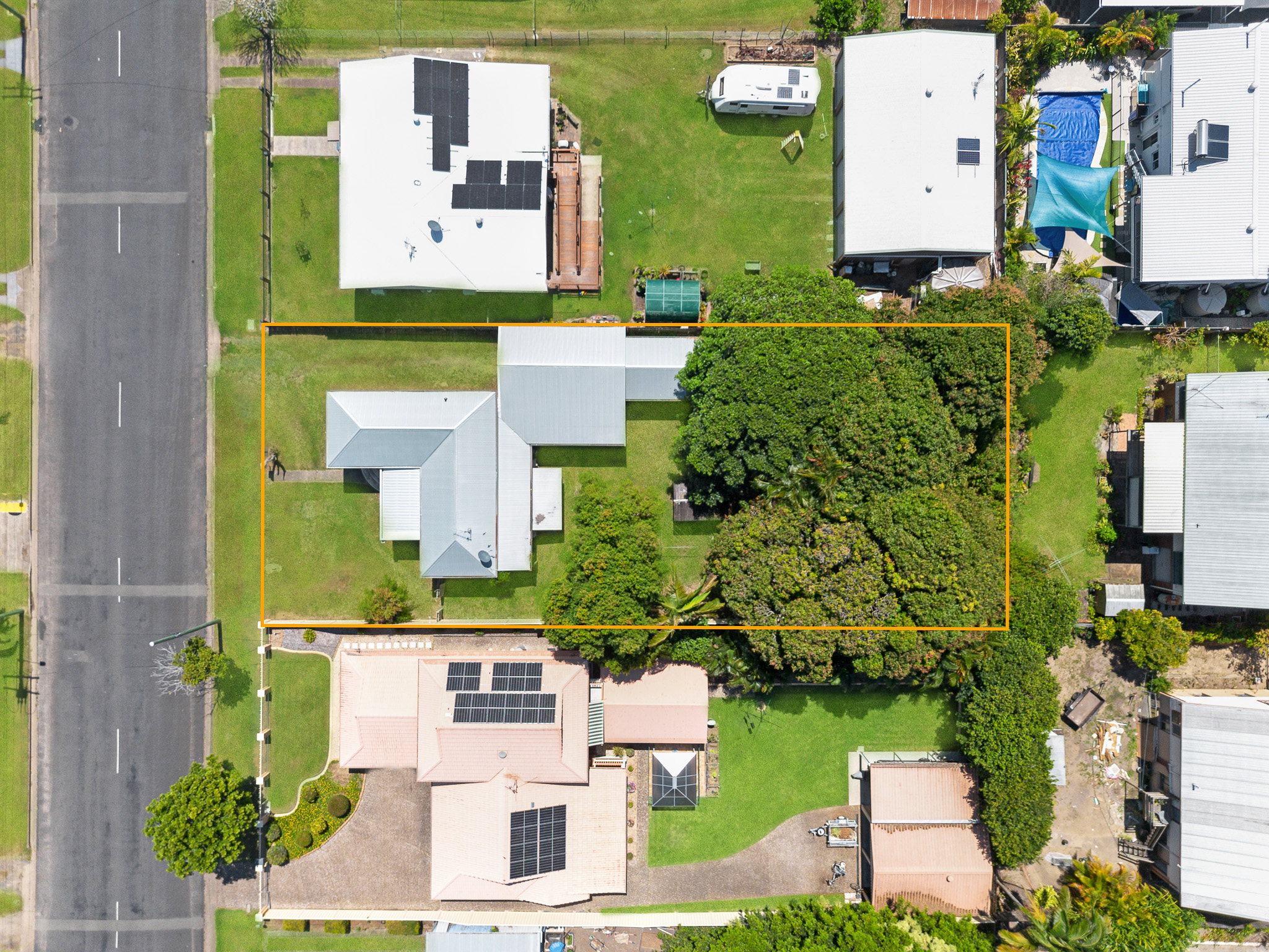 64 King Street, URANGAN, QLD 4655 AUS
