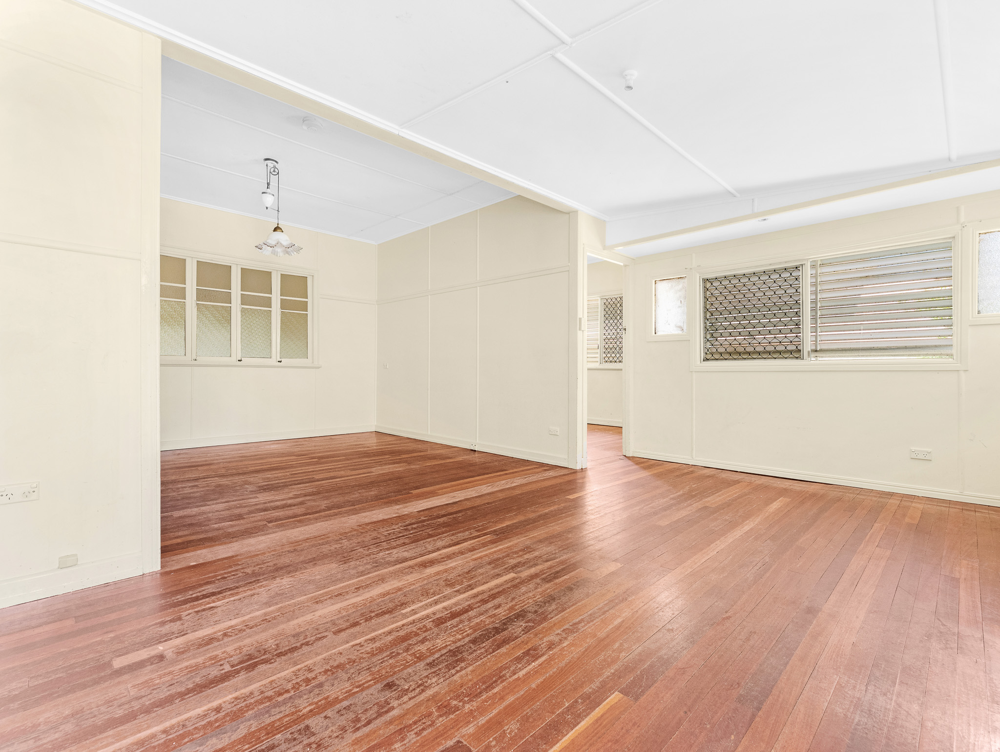 64 King Street, URANGAN, QLD 4655 AUS